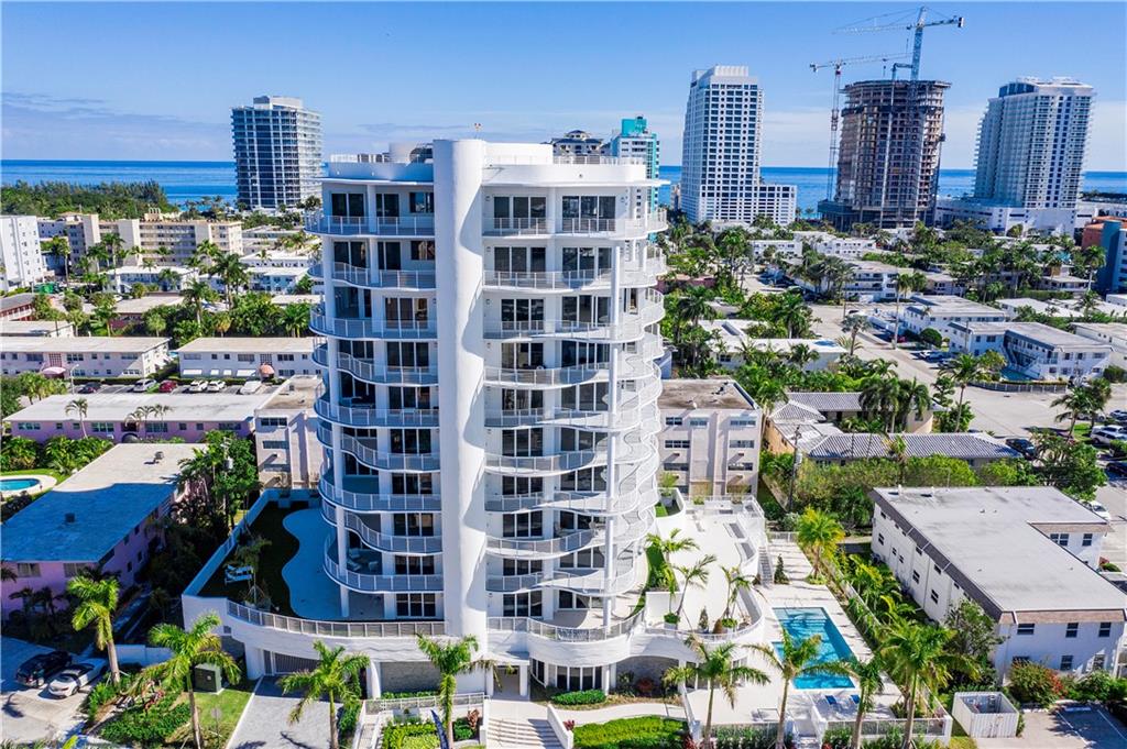 The Wave on Bayshore - Residential