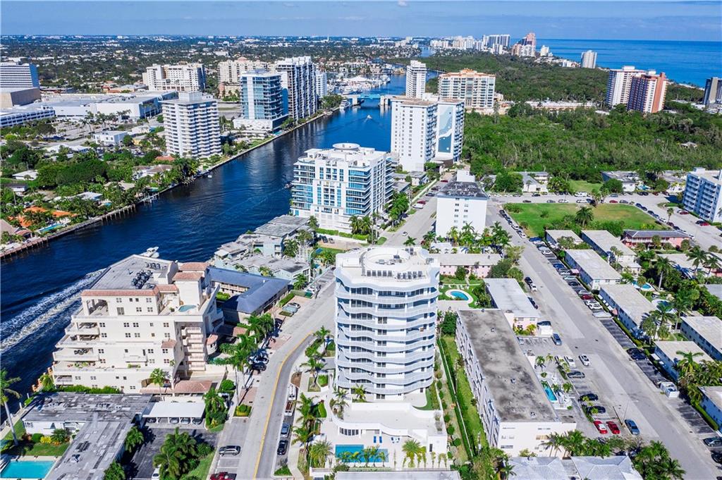 The Wave on Bayshore - Residential