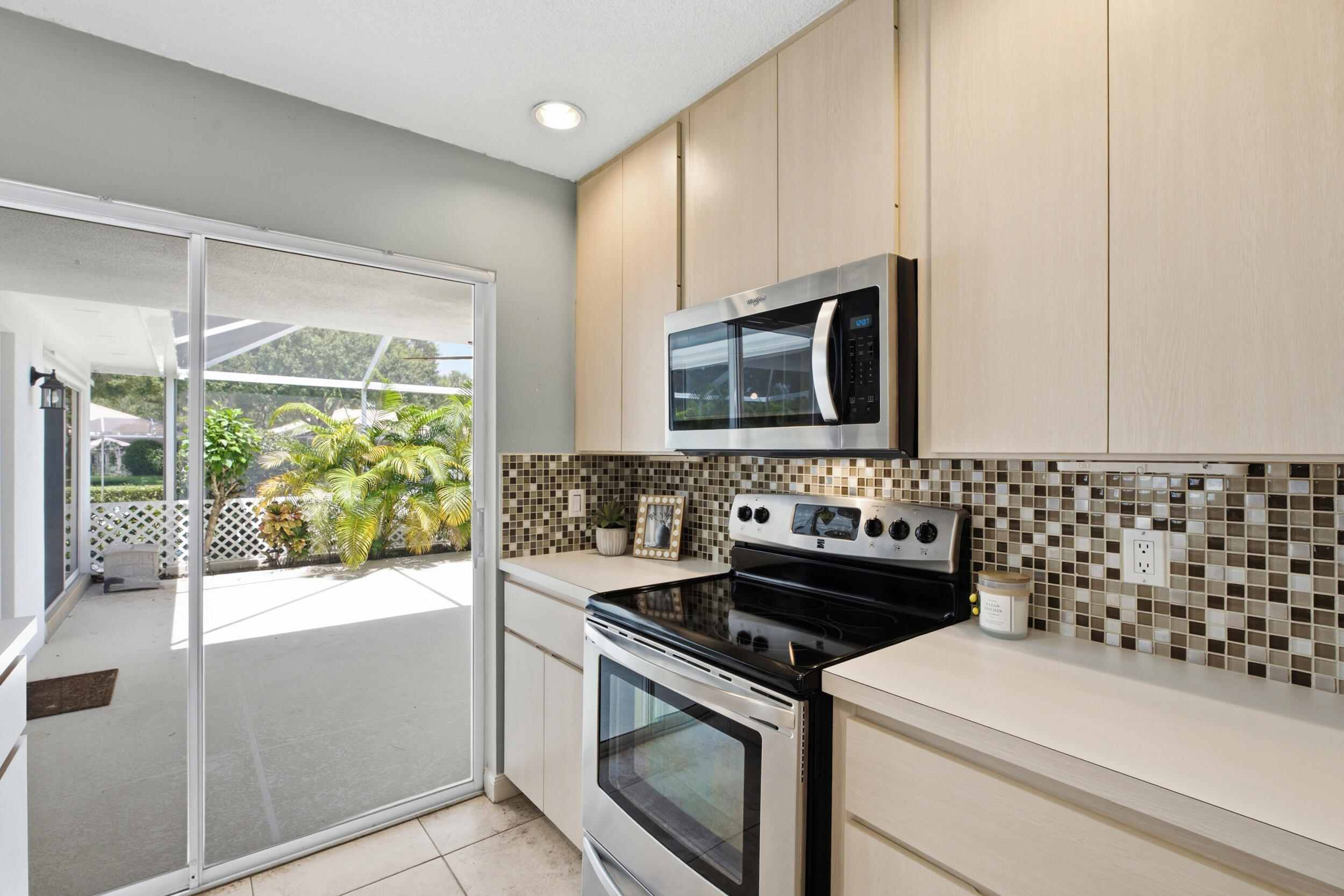 OAKS-SUNTERRACE 4 - Residential