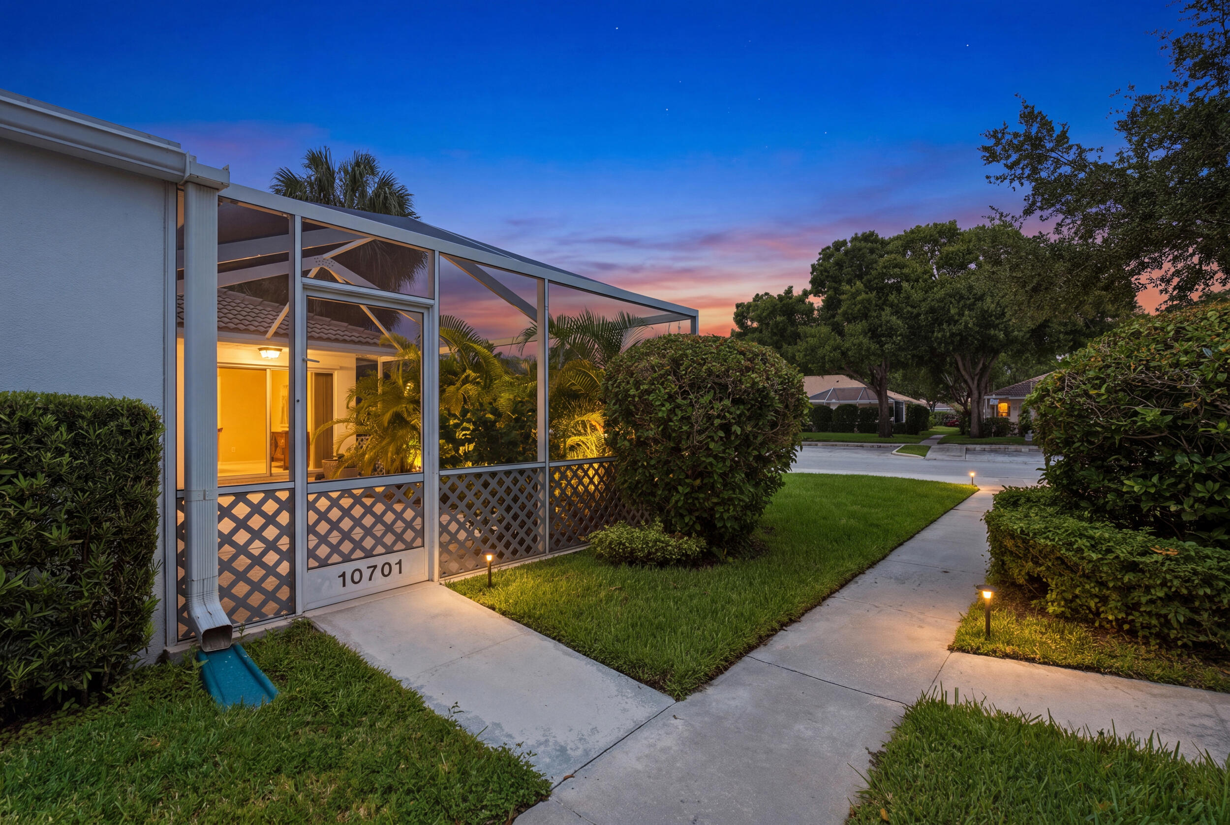 OAKS-SUNTERRACE 4 - Residential
