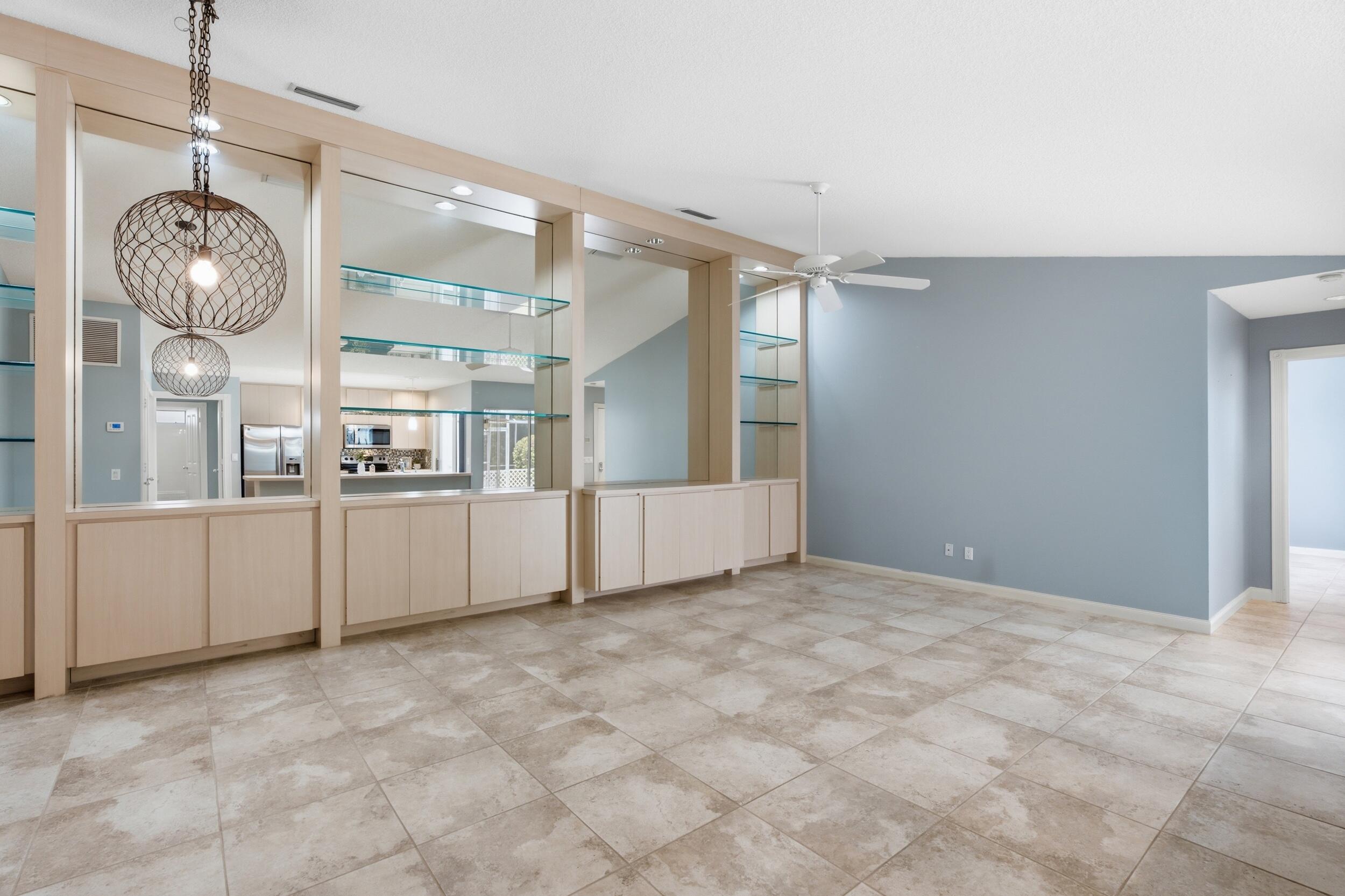 OAKS-SUNTERRACE 4 - Residential