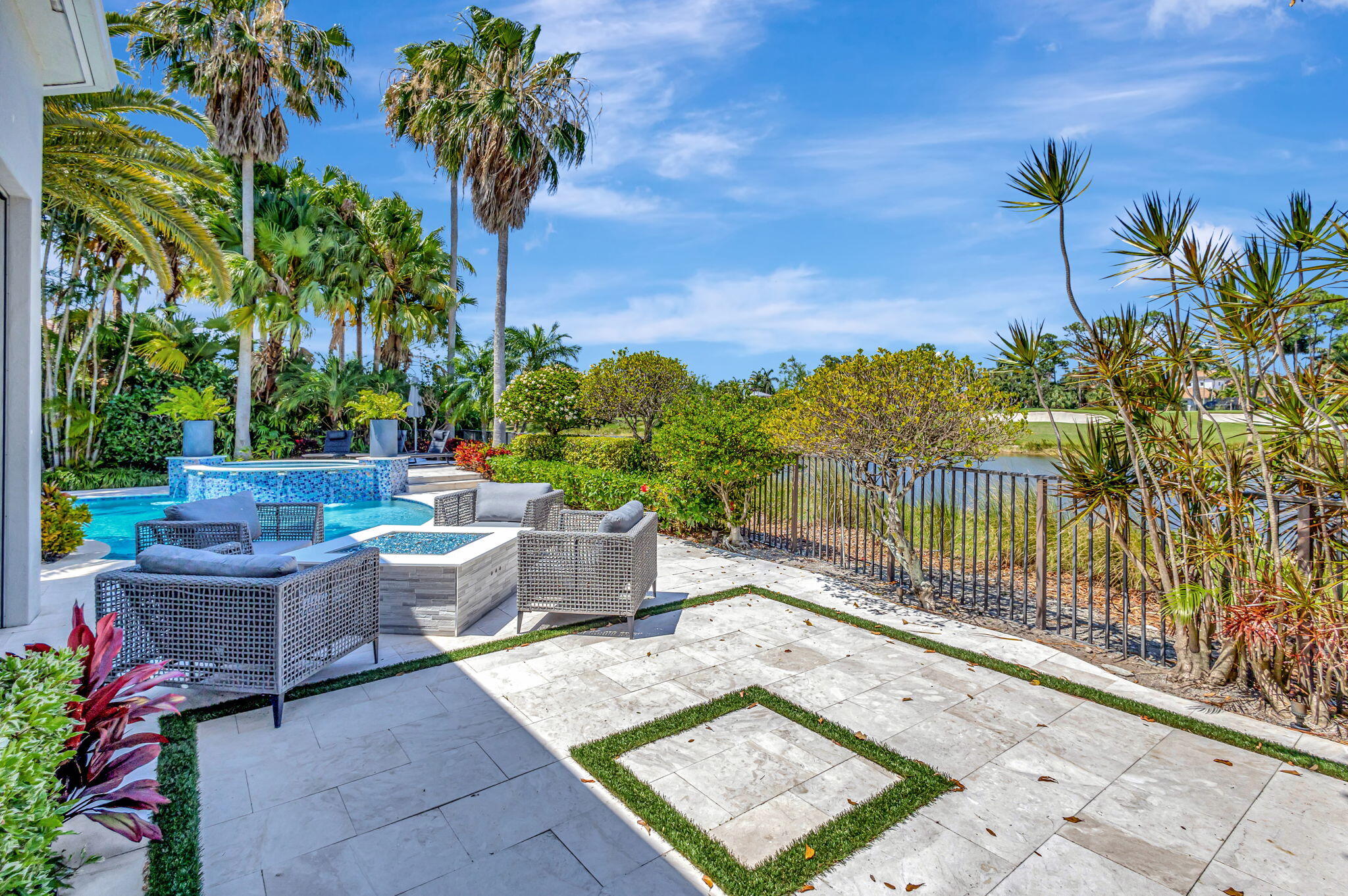 MIRASOL REMO - Residential
