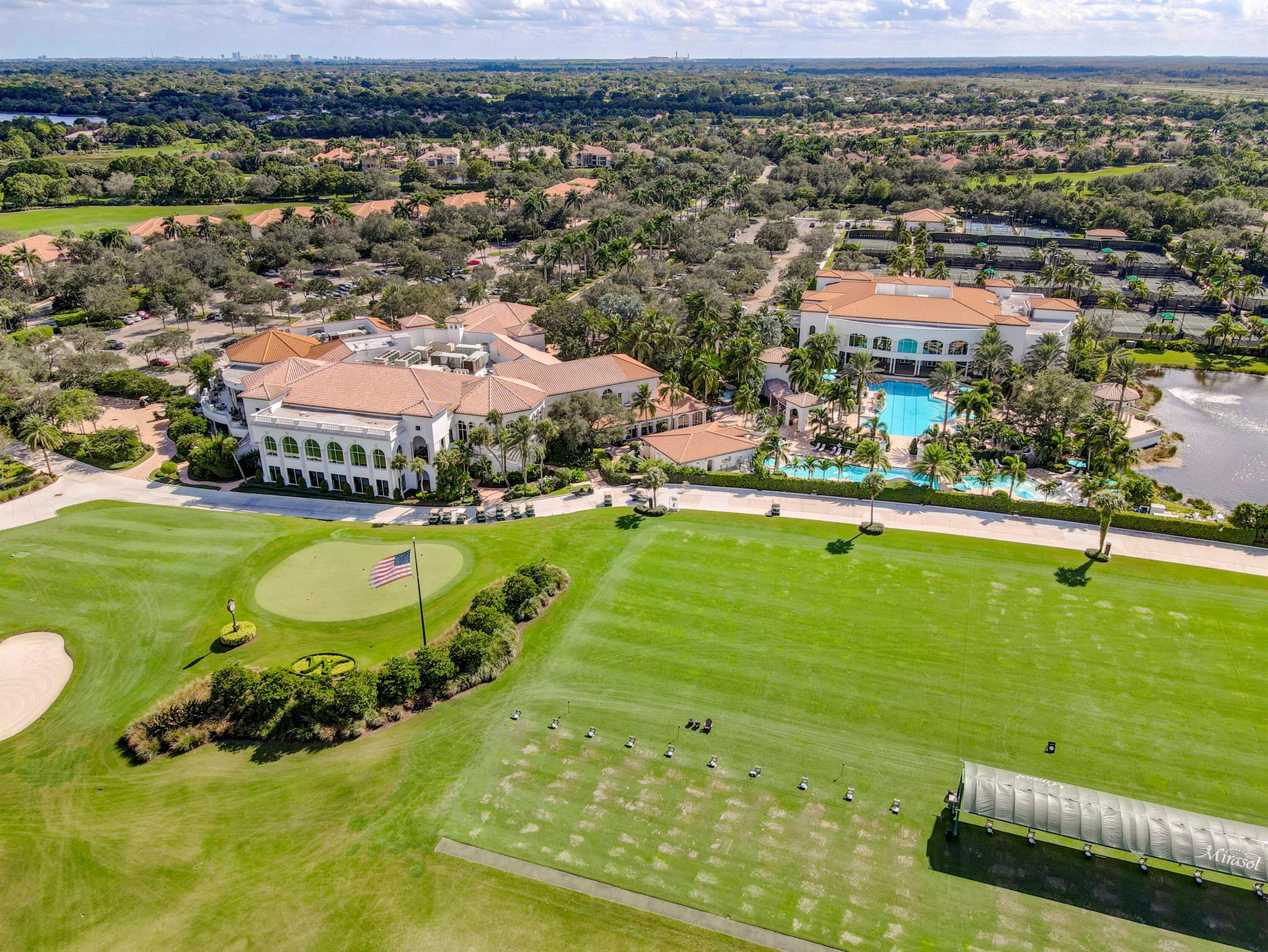 MIRASOL REMO - Residential