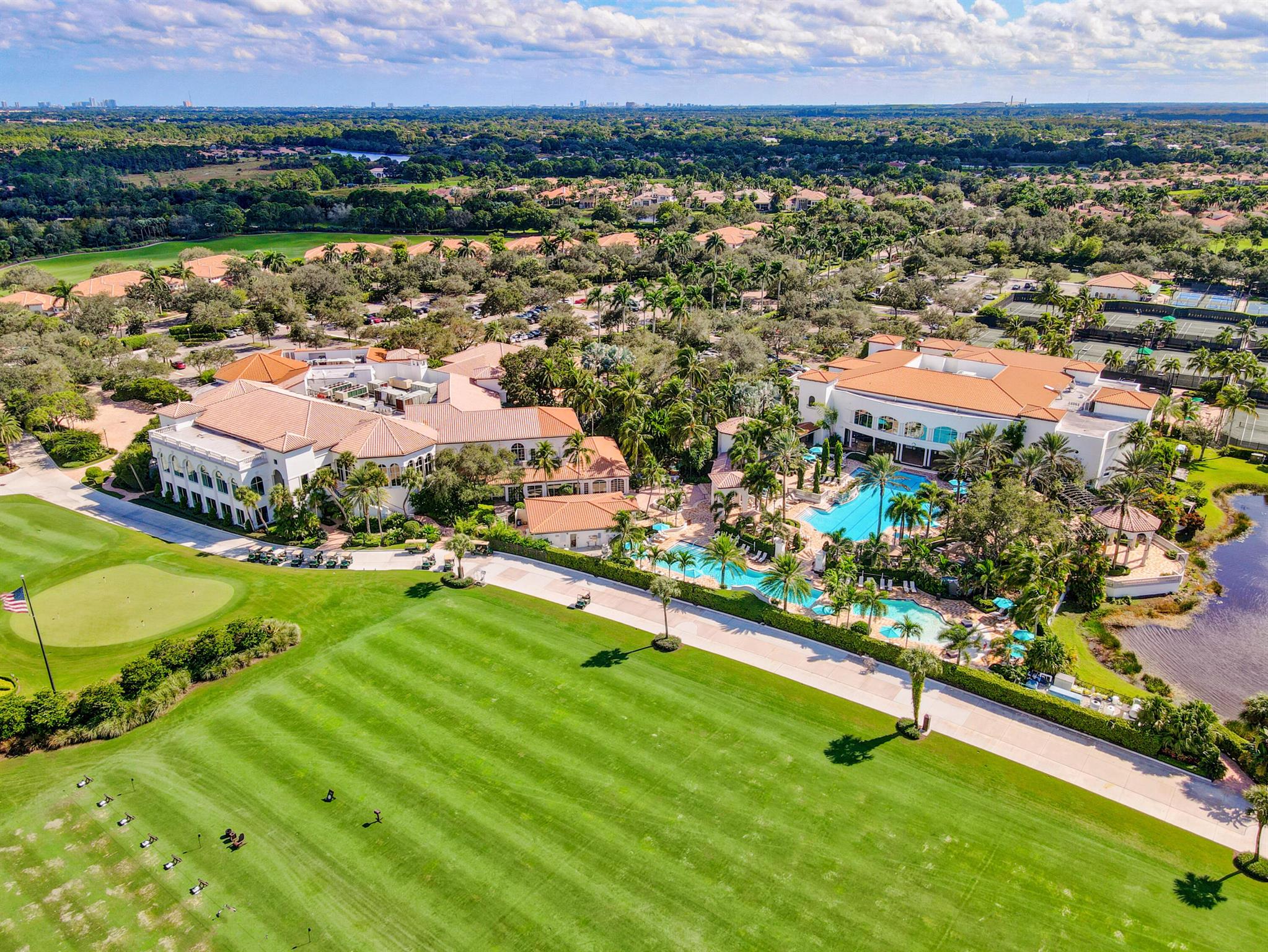 MIRASOL REMO - Residential