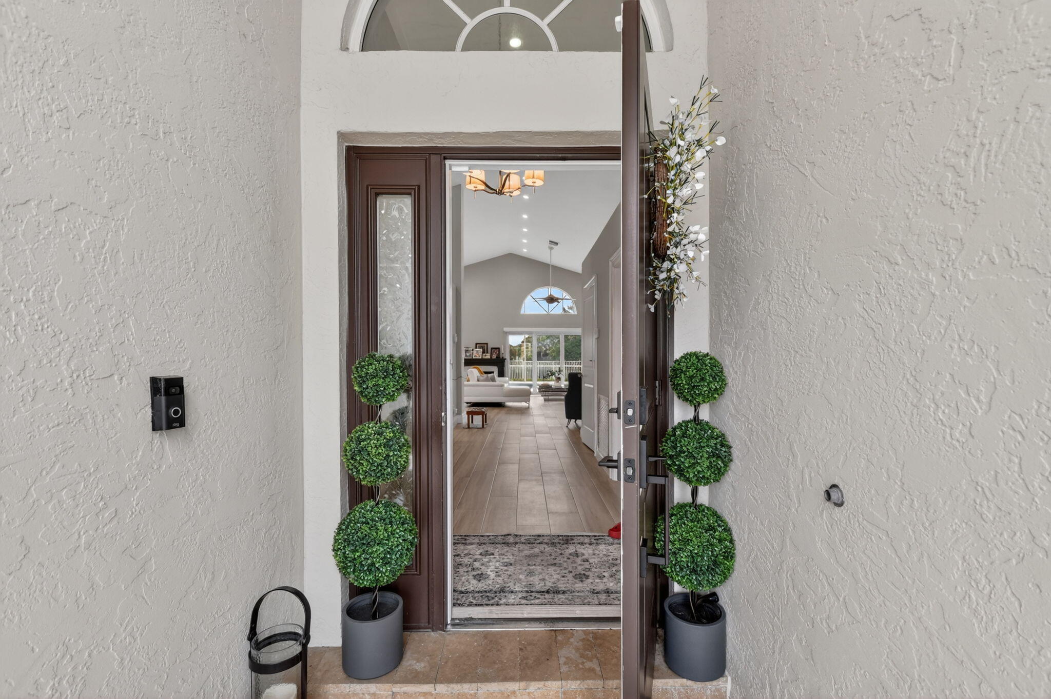 LAKE CHARLESTON PAR J - Residential