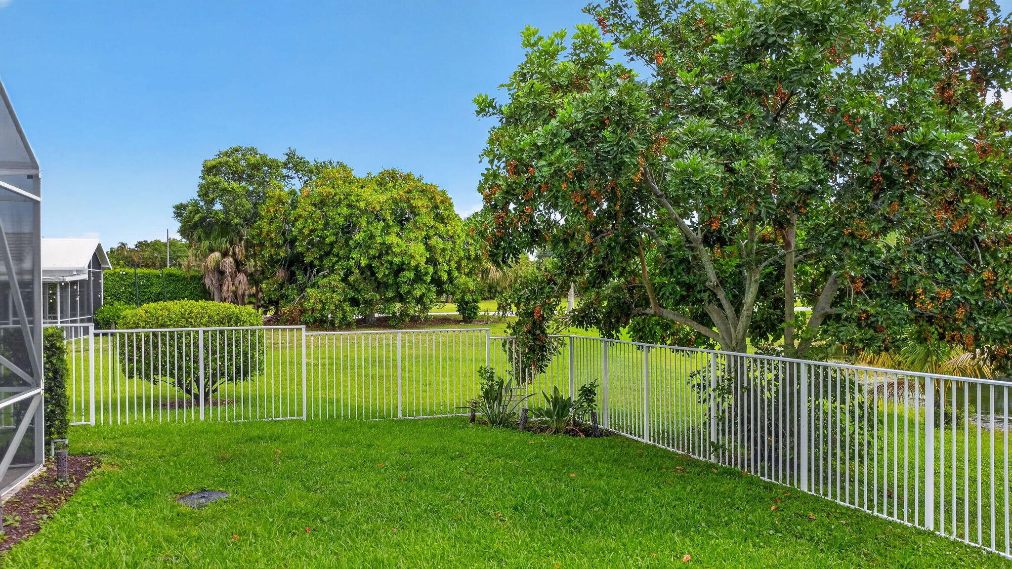 LAKE CHARLESTON PAR J - Residential