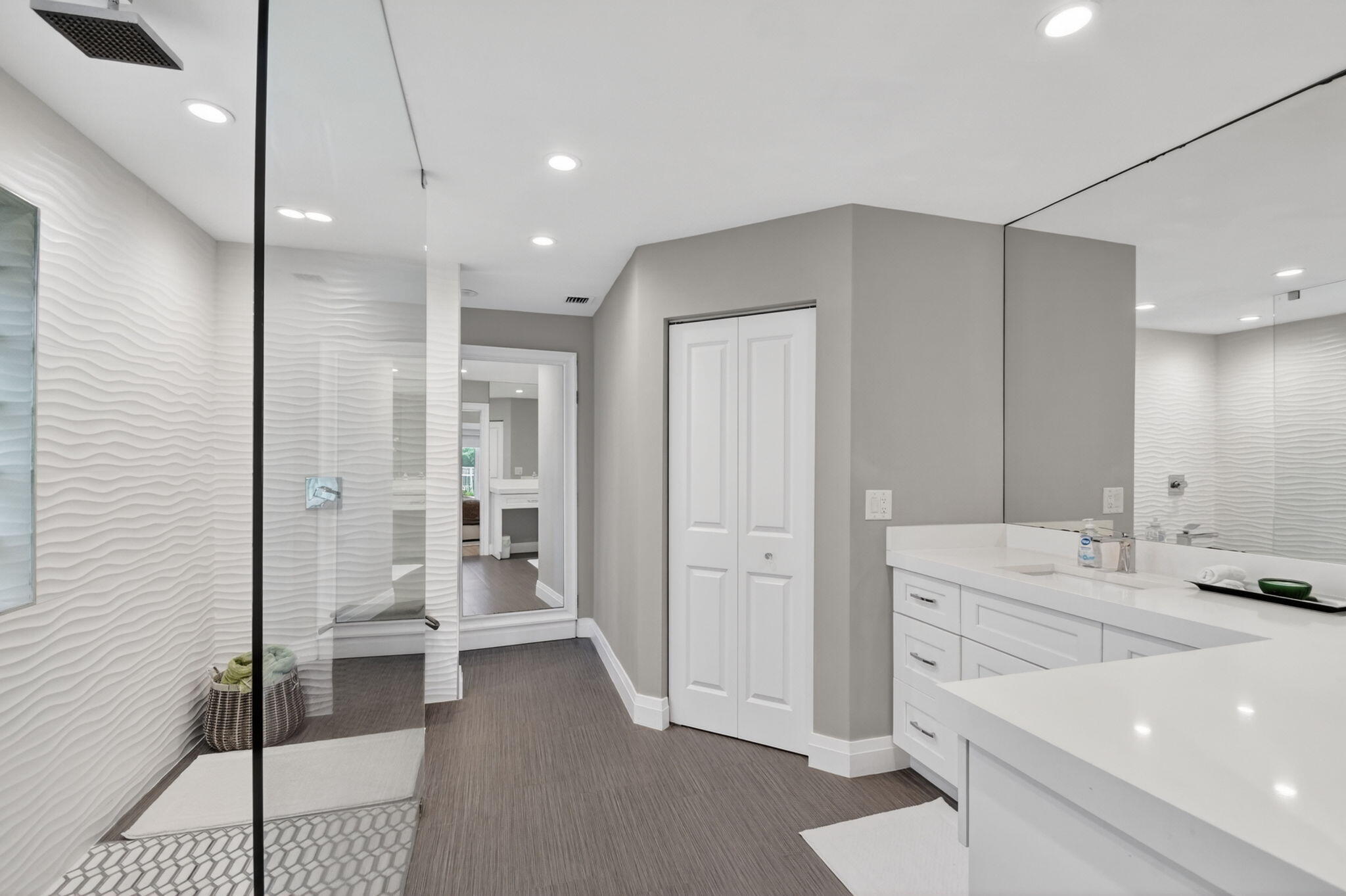LAKE CHARLESTON PAR J - Residential