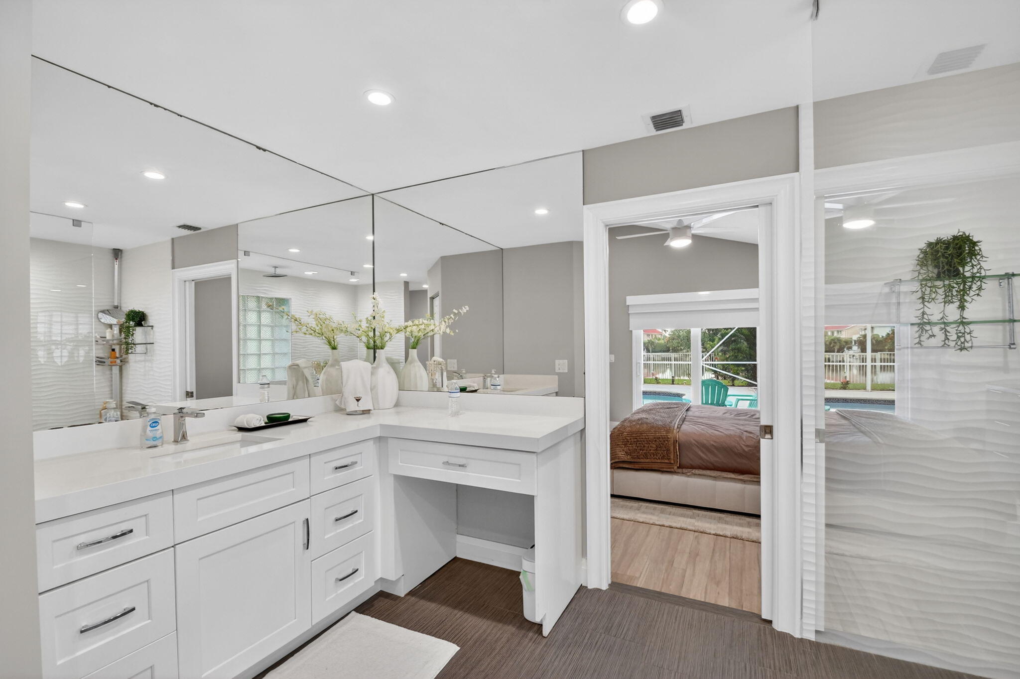 LAKE CHARLESTON PAR J - Residential