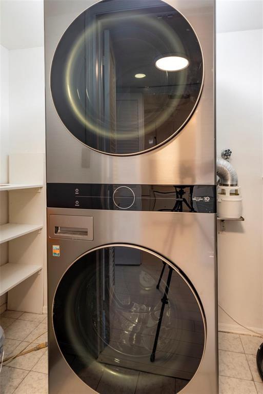 WILSHIRE EAST CONDO - Residential Lease