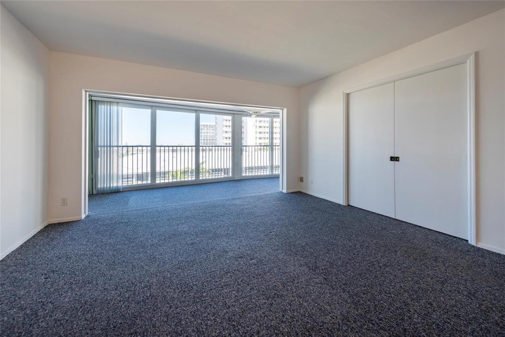 WILSHIRE EAST CONDO - Residential Lease