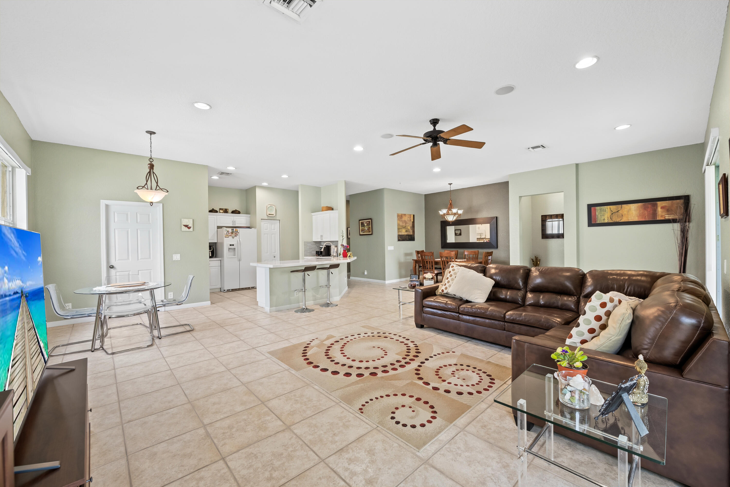 SECTOR 2-PARCELS 17 18 19 & 20 - Residential Lease
