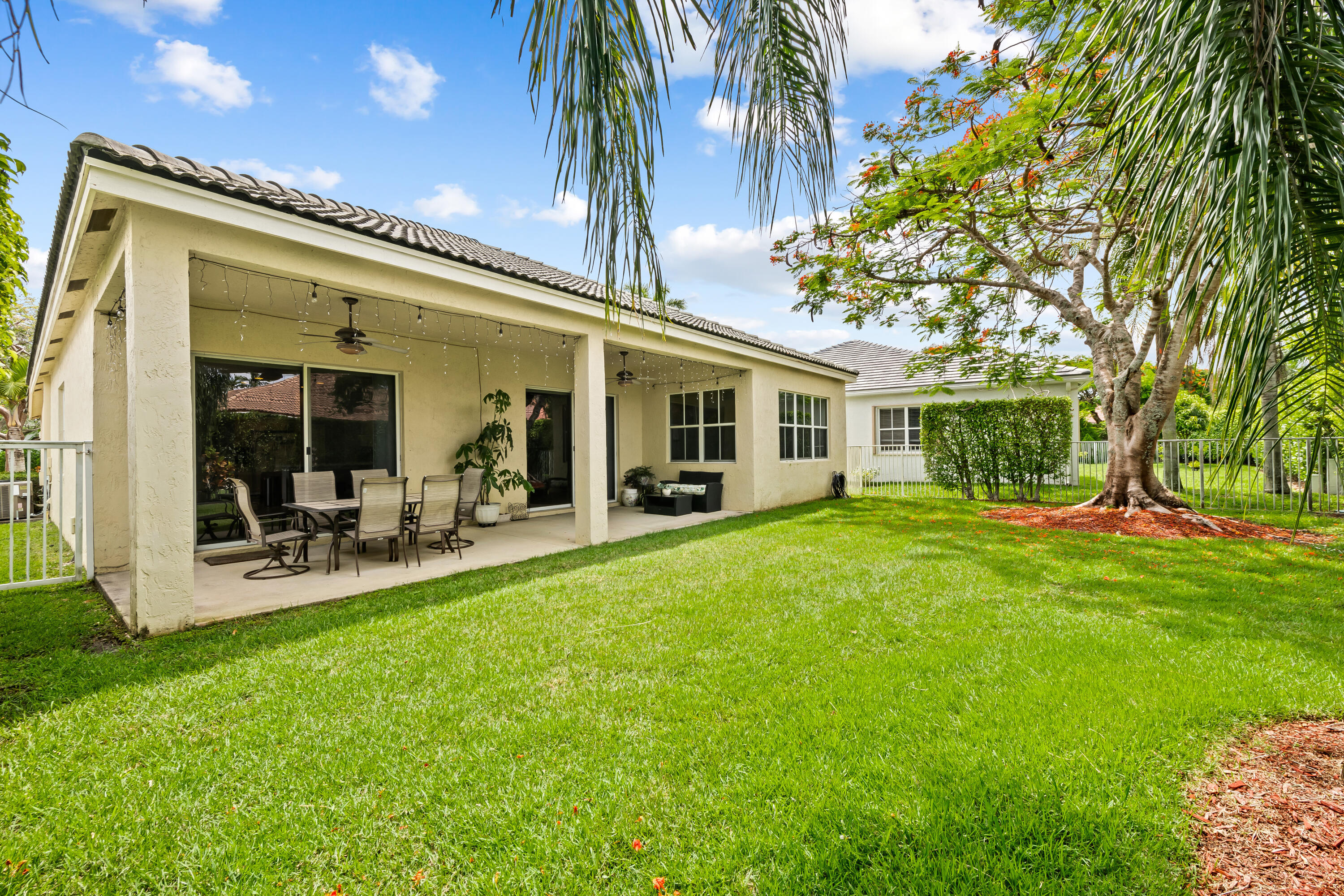 SECTOR 2-PARCELS 17 18 19 & 20 - Residential Lease