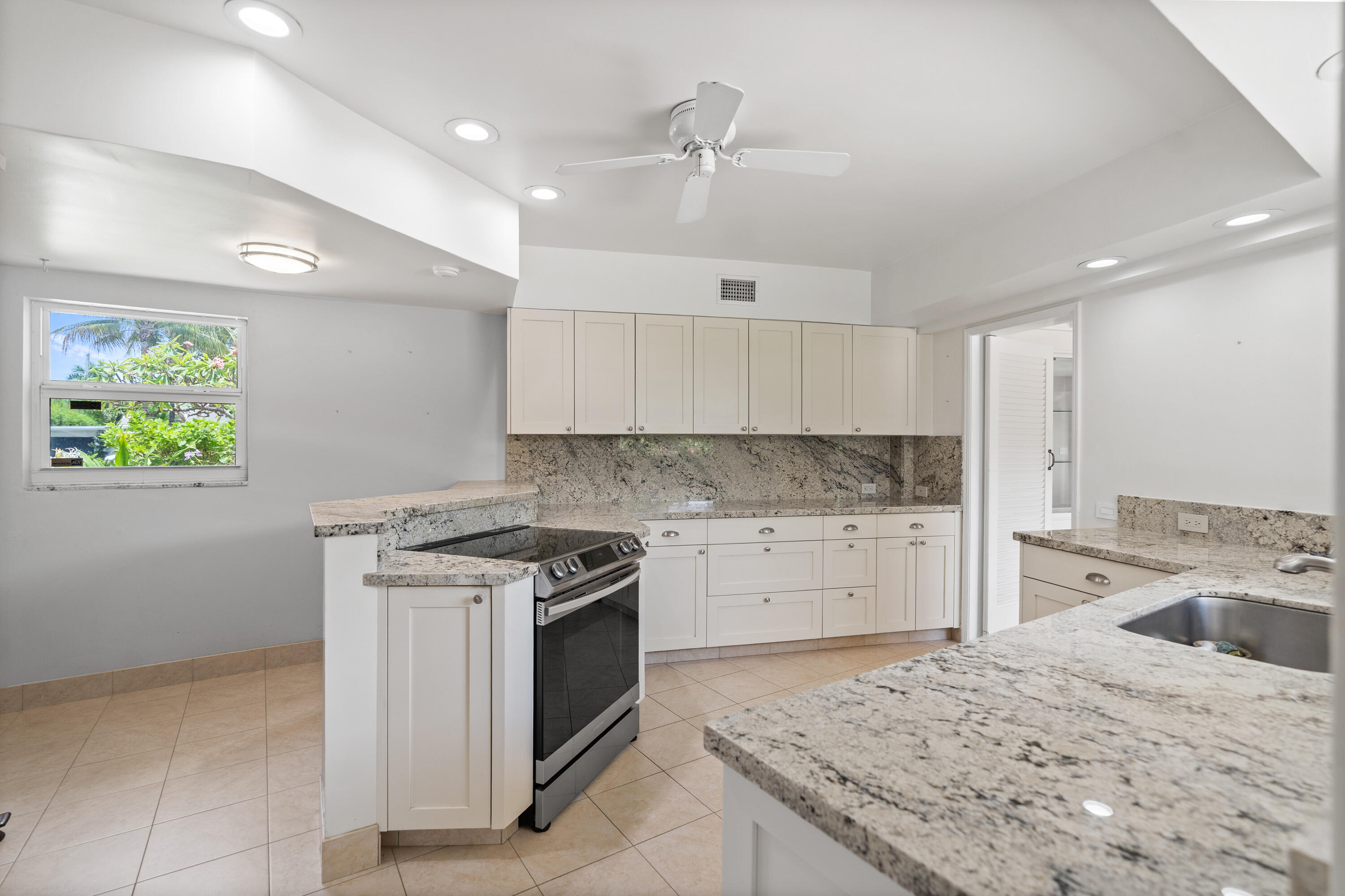 CORAL RIDGE - Residential