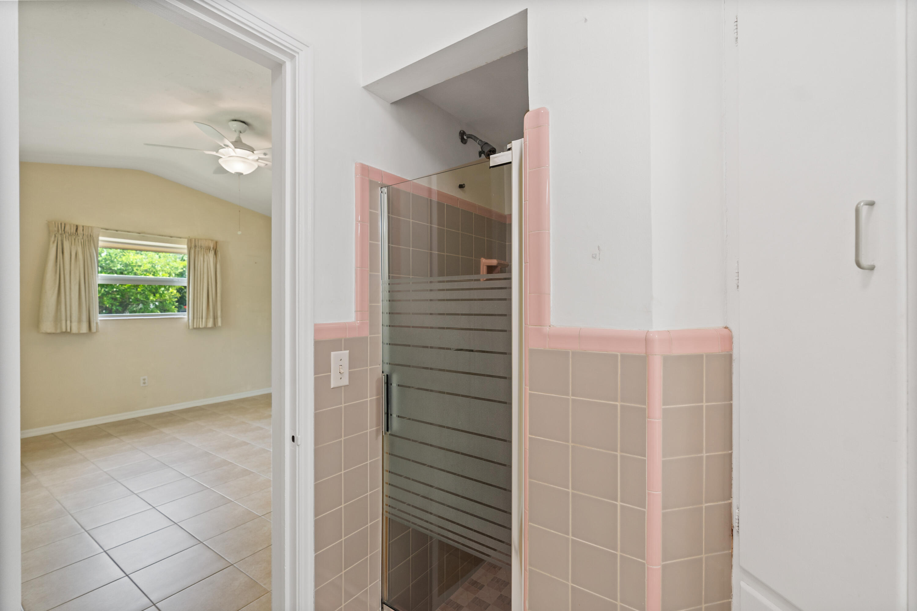 CORAL RIDGE - Residential