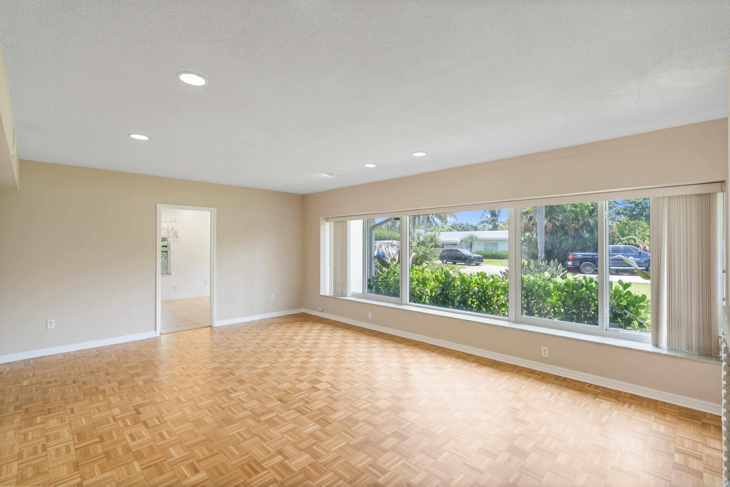 CORAL RIDGE - Residential