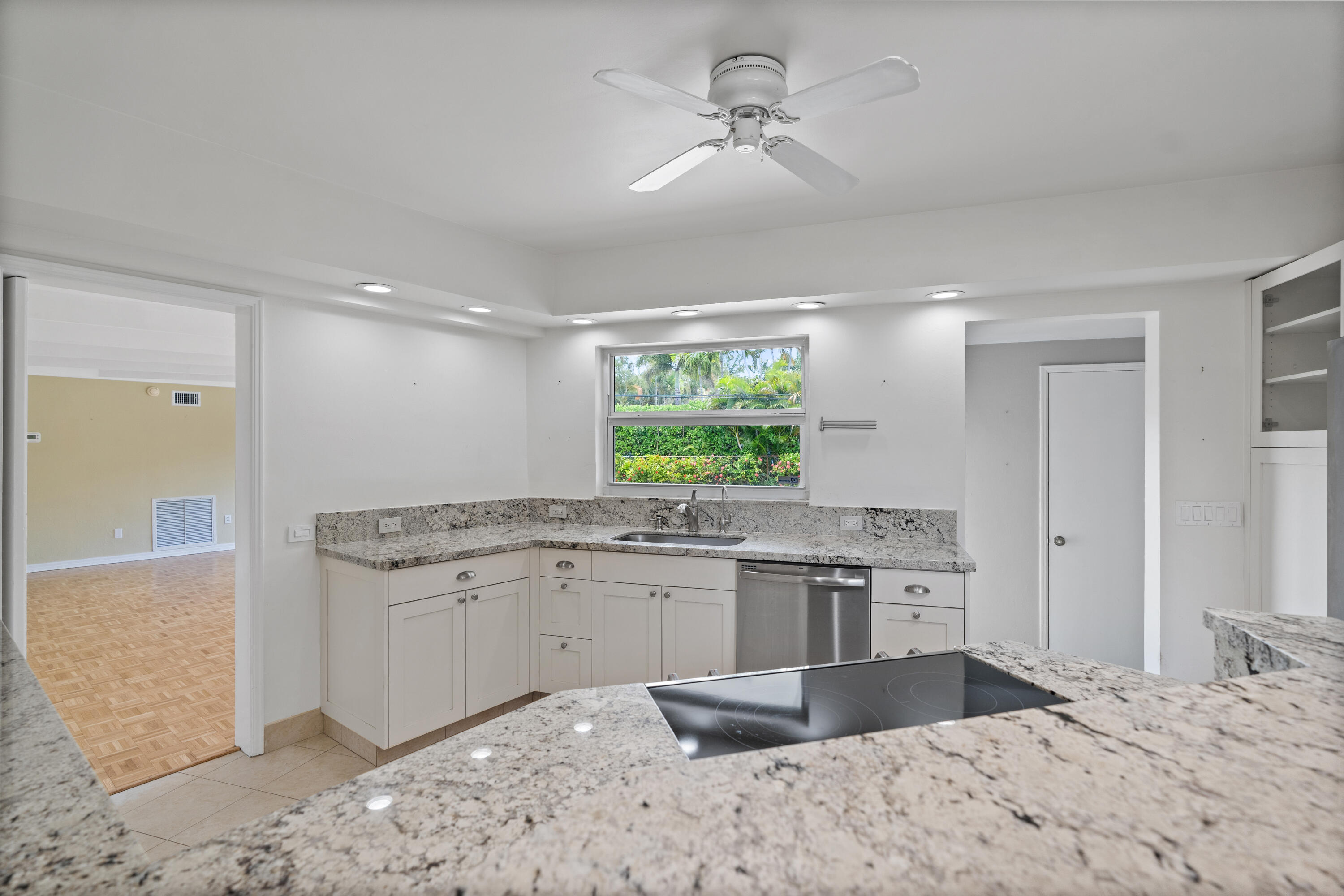CORAL RIDGE - Residential