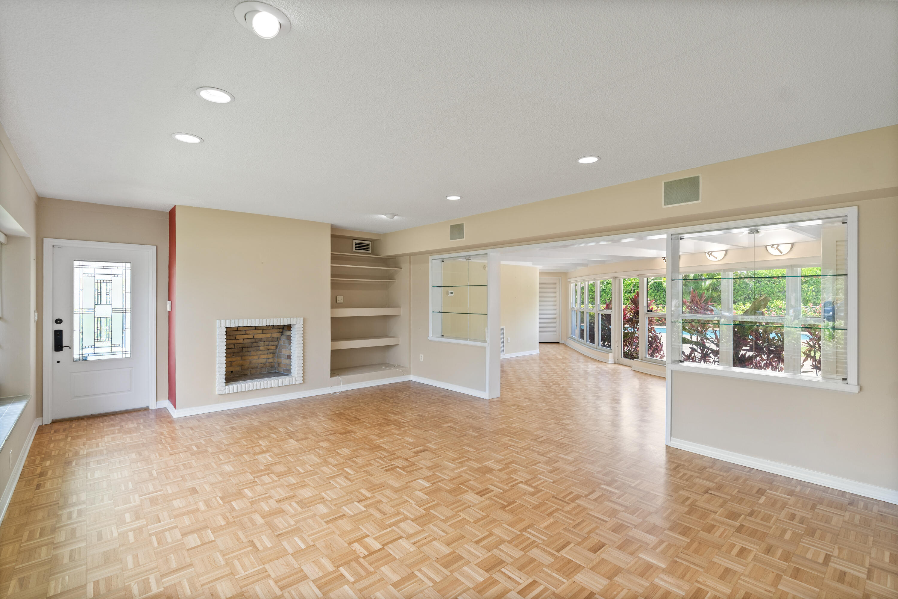 CORAL RIDGE - Residential