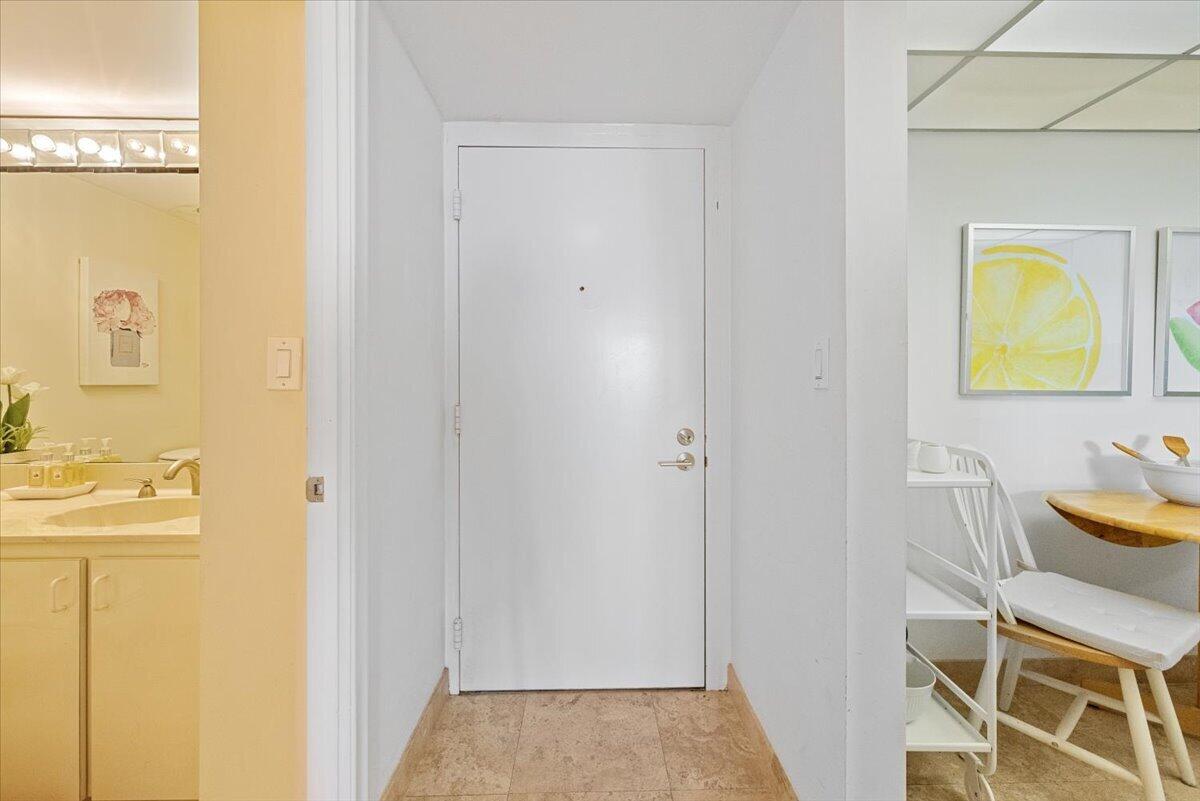REGENCY HIGHLAND CLUB CONDO - Residential