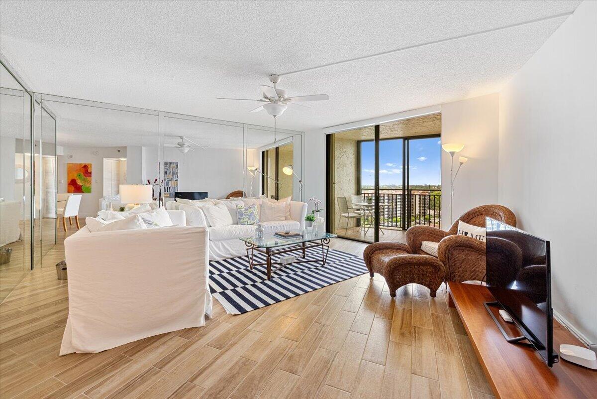 REGENCY HIGHLAND CLUB CONDO - Residential