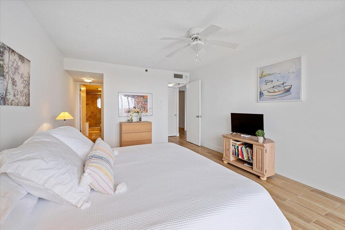 REGENCY HIGHLAND CLUB CONDO - Residential