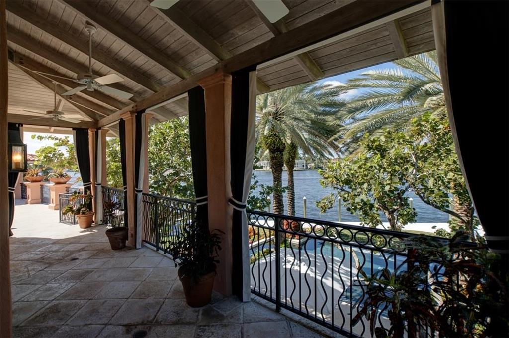 Del Lago Isle 42-2 B - Residential