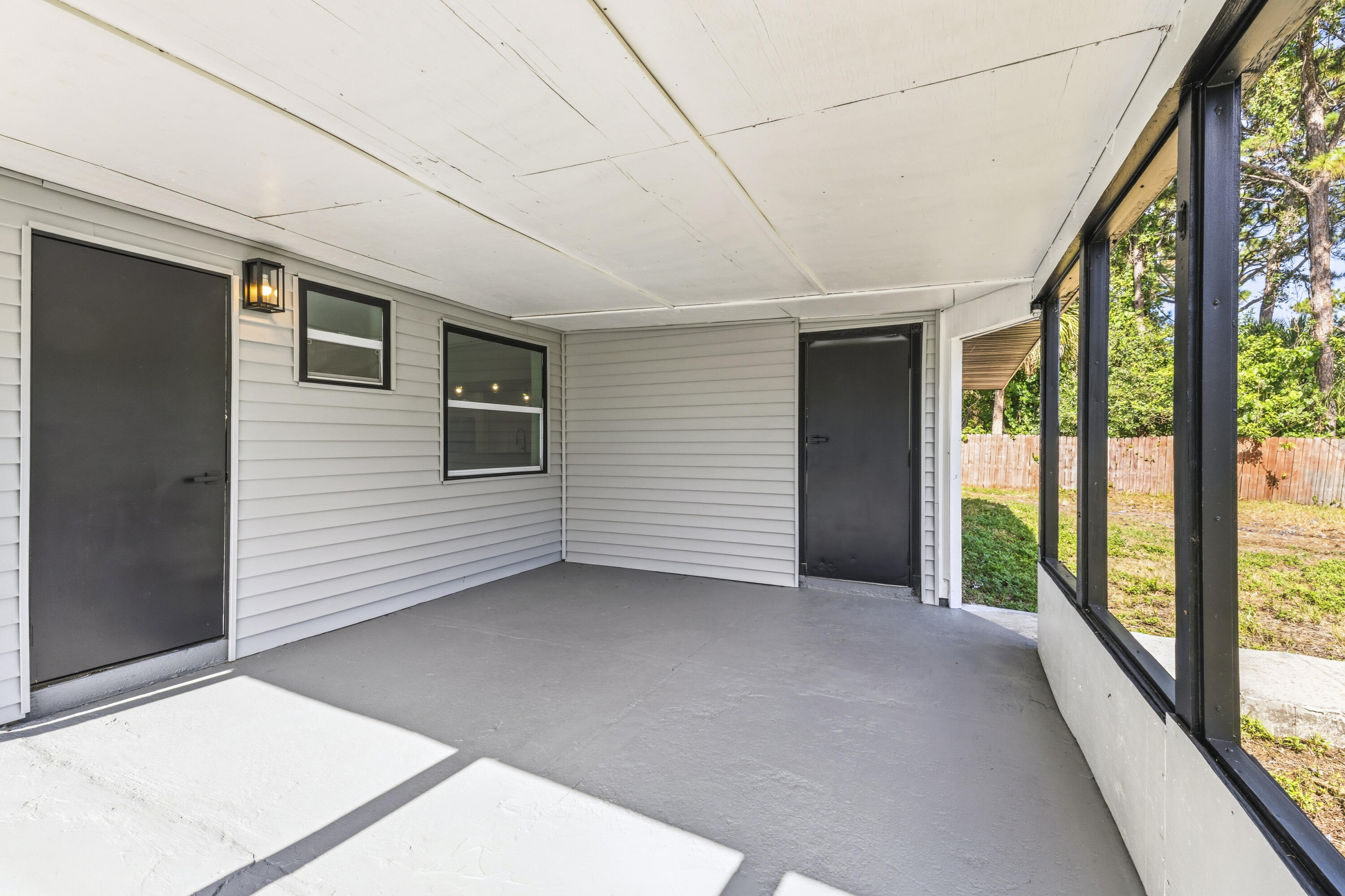 PORT MALABAR UNIT 18 - Residential