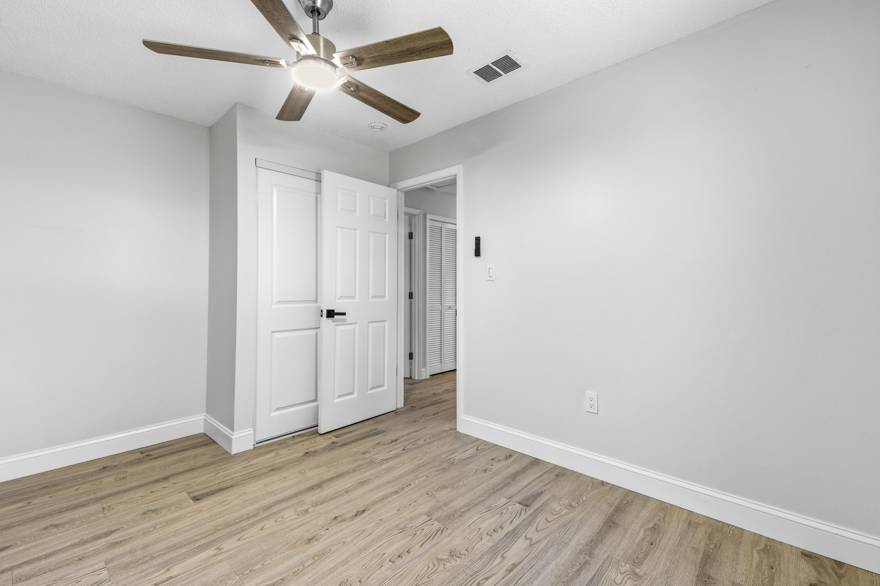 PORT MALABAR UNIT 18 - Residential
