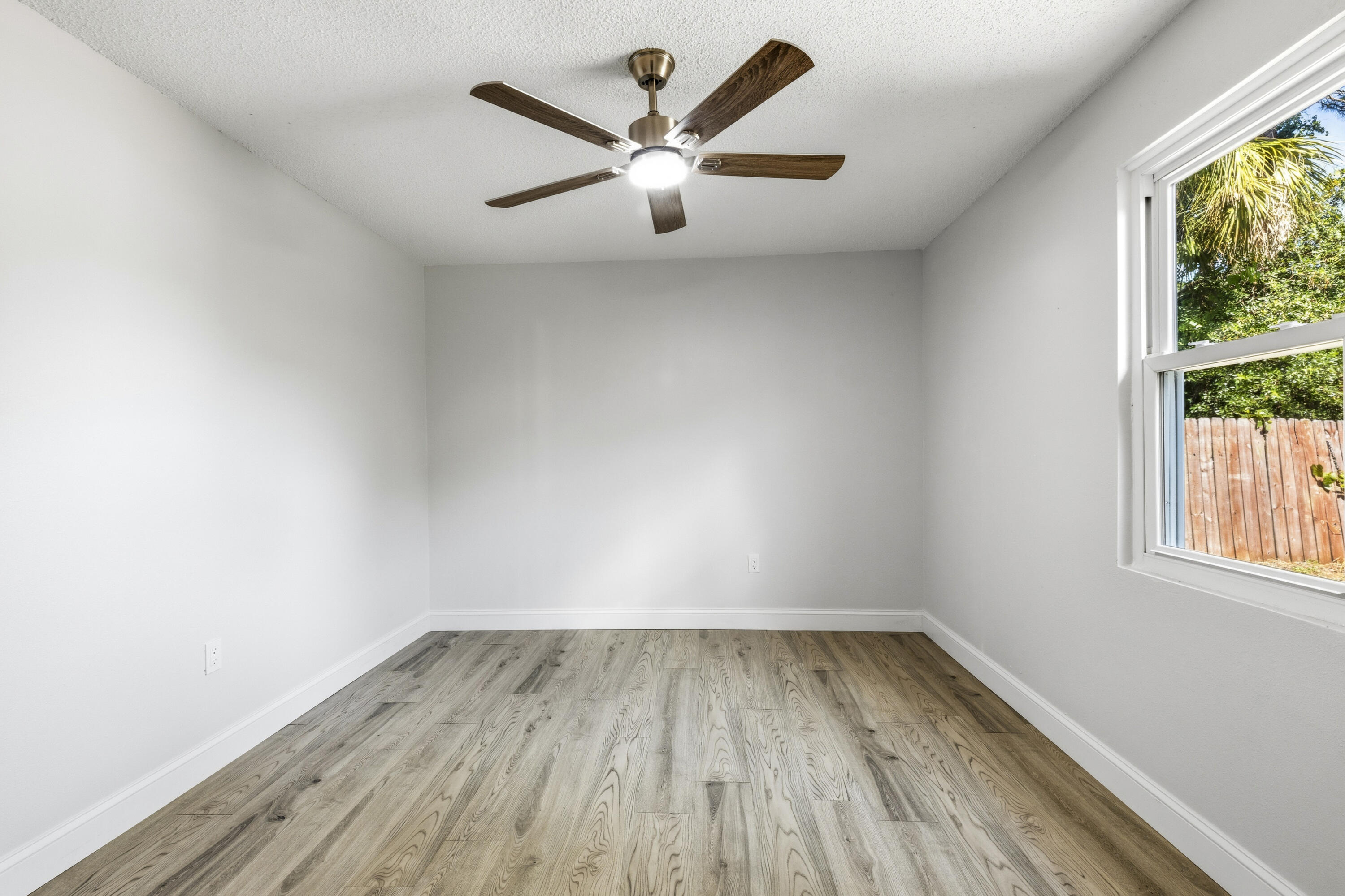PORT MALABAR UNIT 18 - Residential