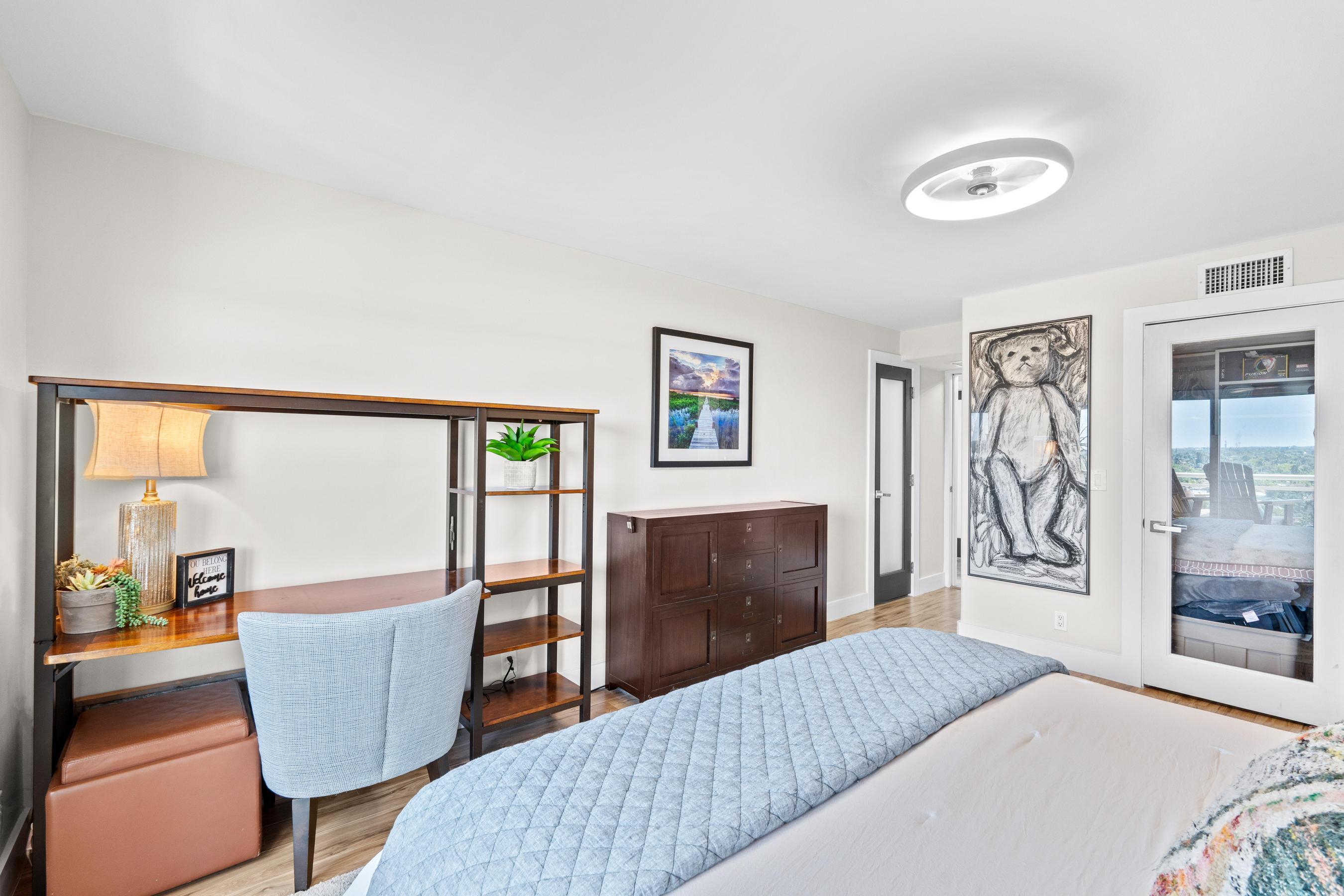 HILLSBORO ISLAND HOUSE CONDO - Residential