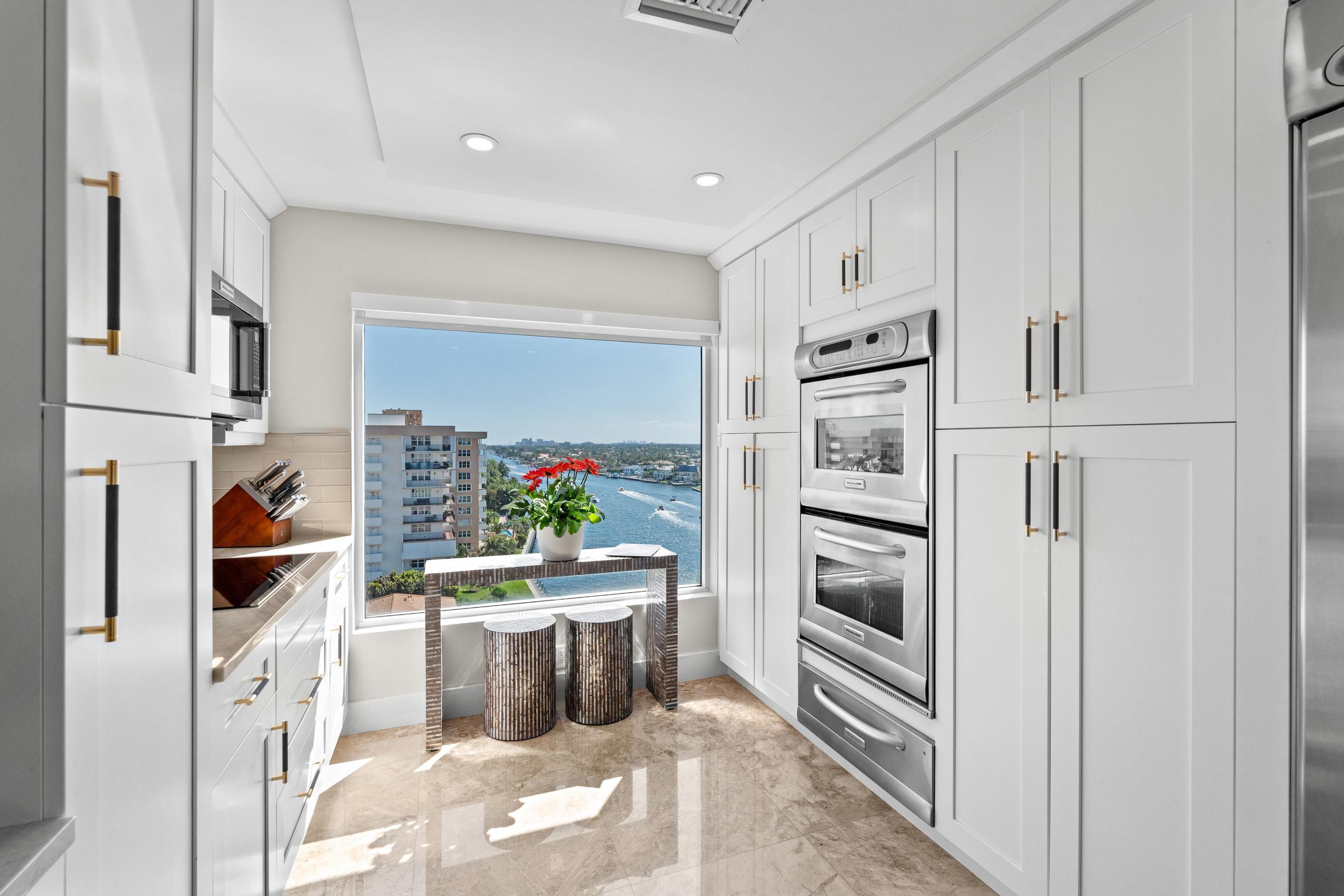 HILLSBORO ISLAND HOUSE CONDO - Residential