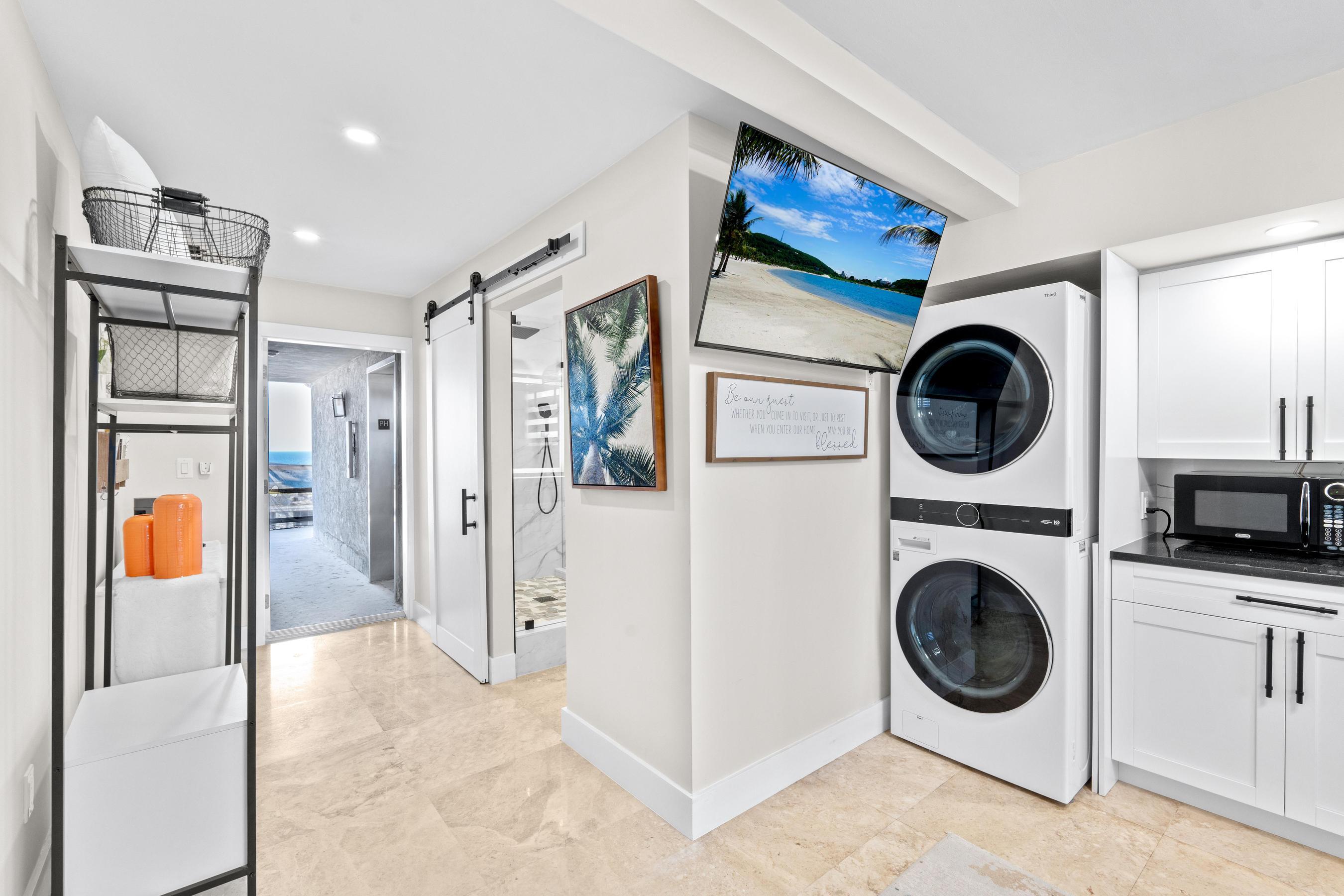 HILLSBORO ISLAND HOUSE CONDO - Residential