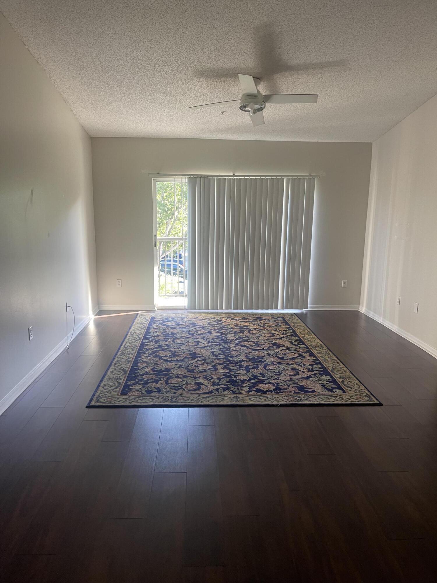 GRAND VIEW AT CRESTWOOD CONDO - Residential