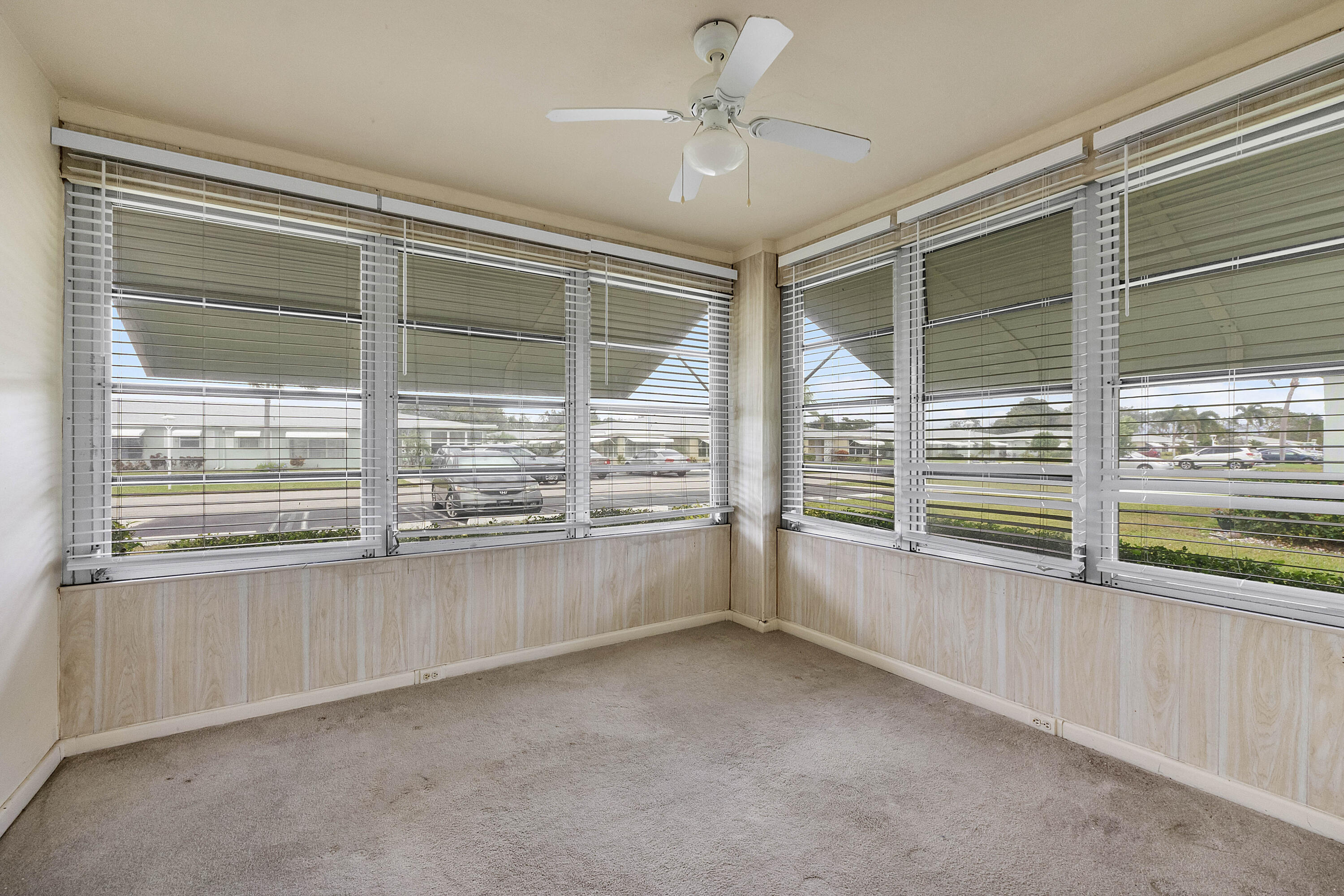 HIGH POINT OF DELRAY BEACH CONDO SEC I - Residential Lease