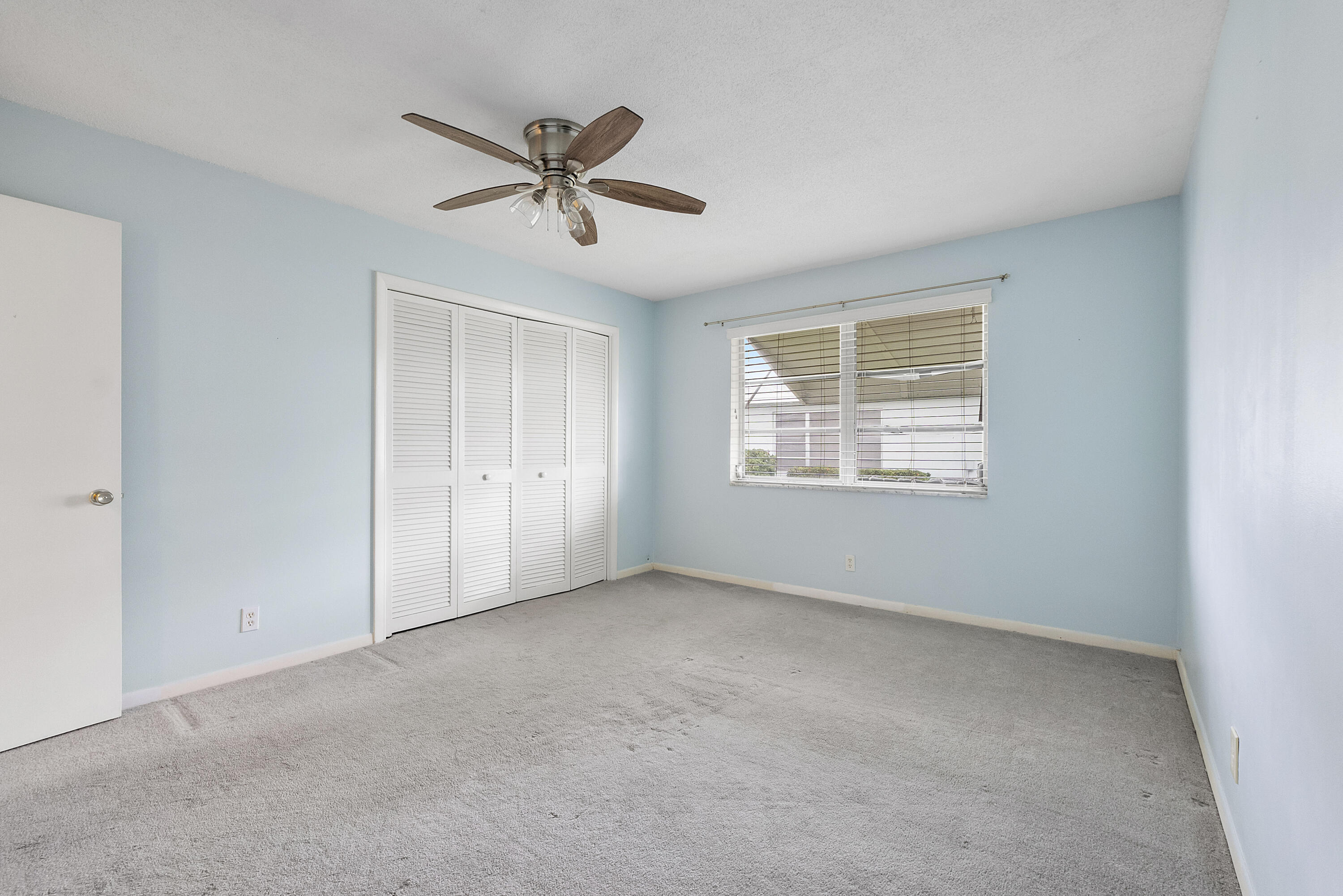 HIGH POINT OF DELRAY BEACH CONDO SEC I - Residential Lease