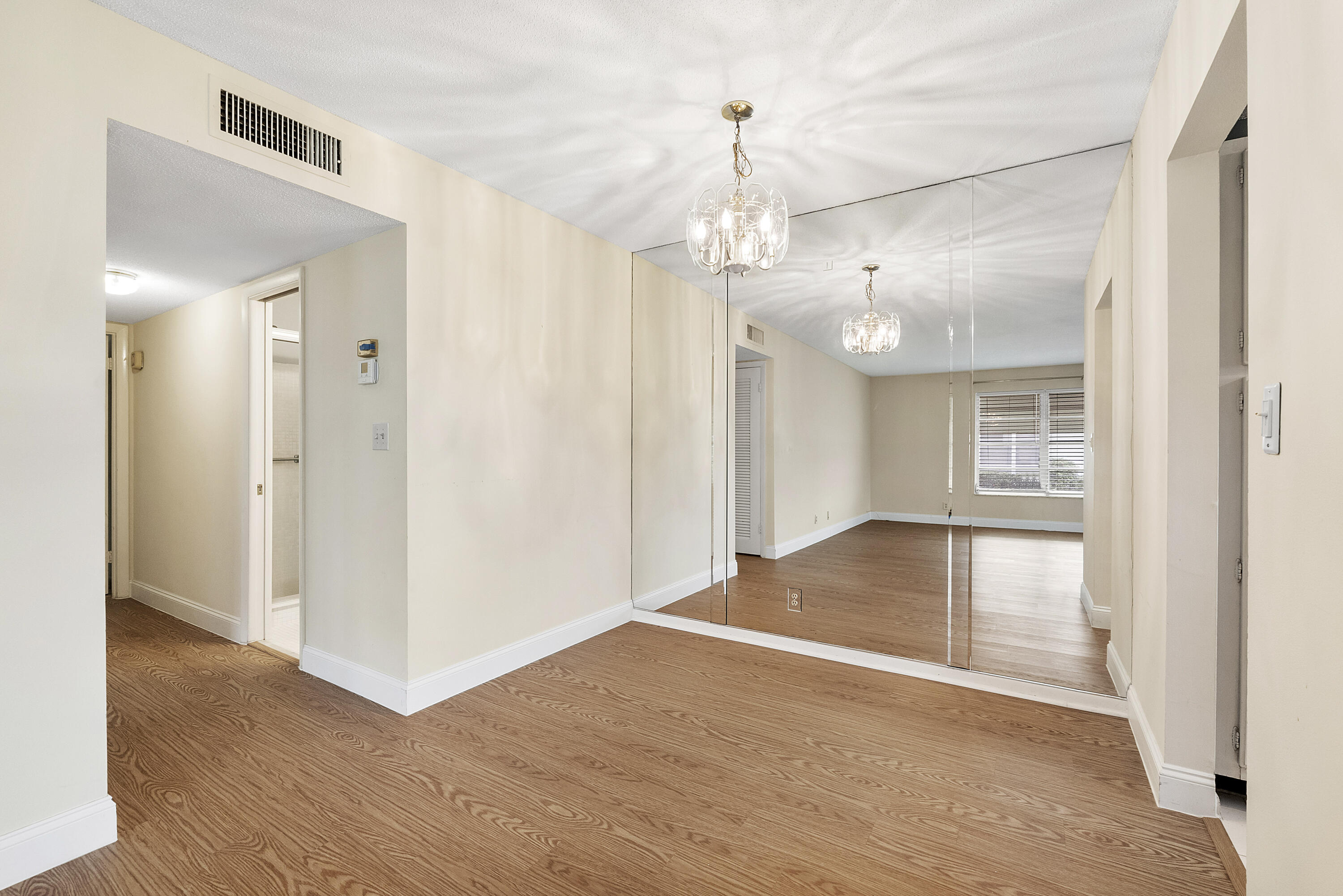 HIGH POINT OF DELRAY BEACH CONDO SEC I - Residential Lease