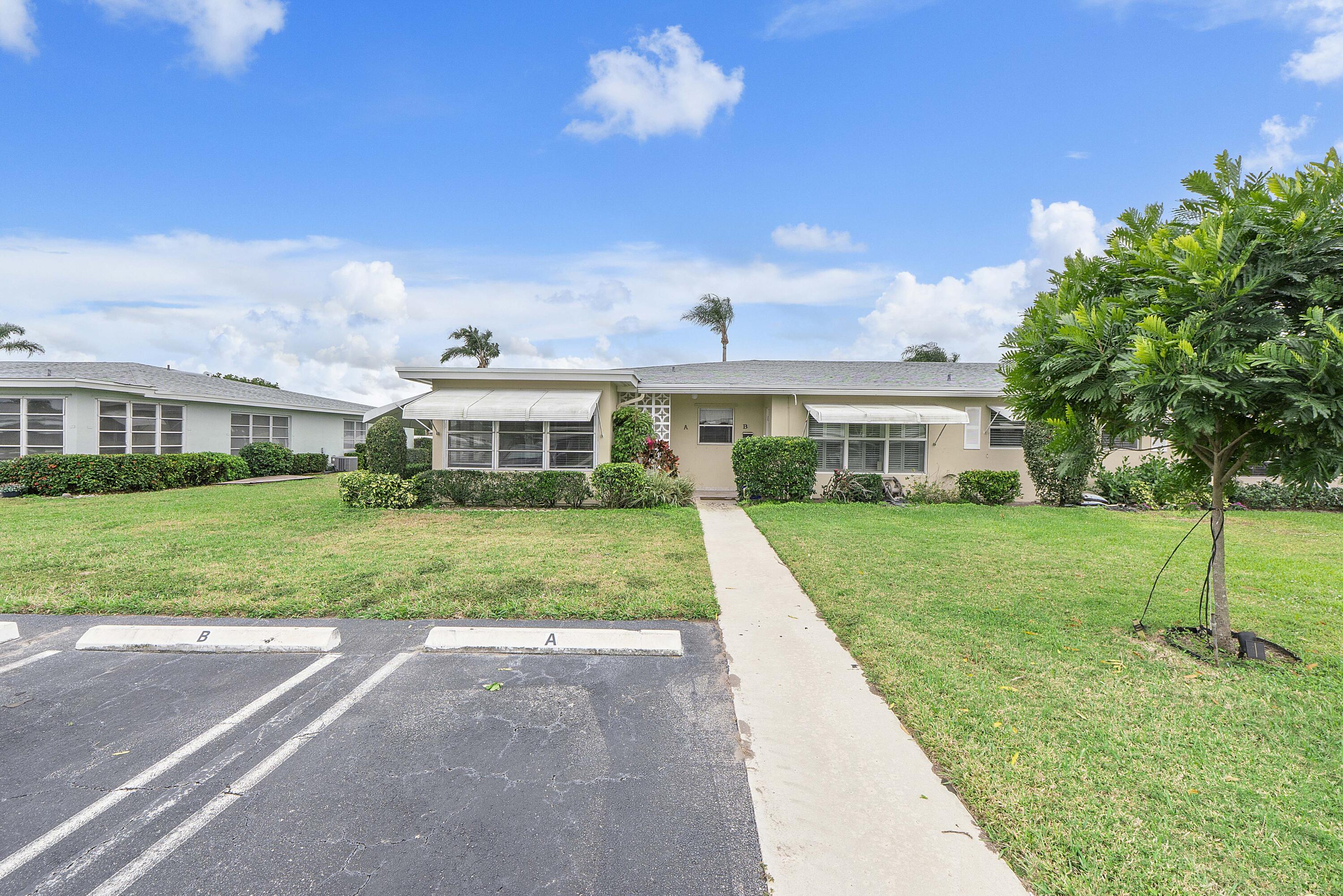 HIGH POINT OF DELRAY BEACH CONDO SEC I - Residential Lease