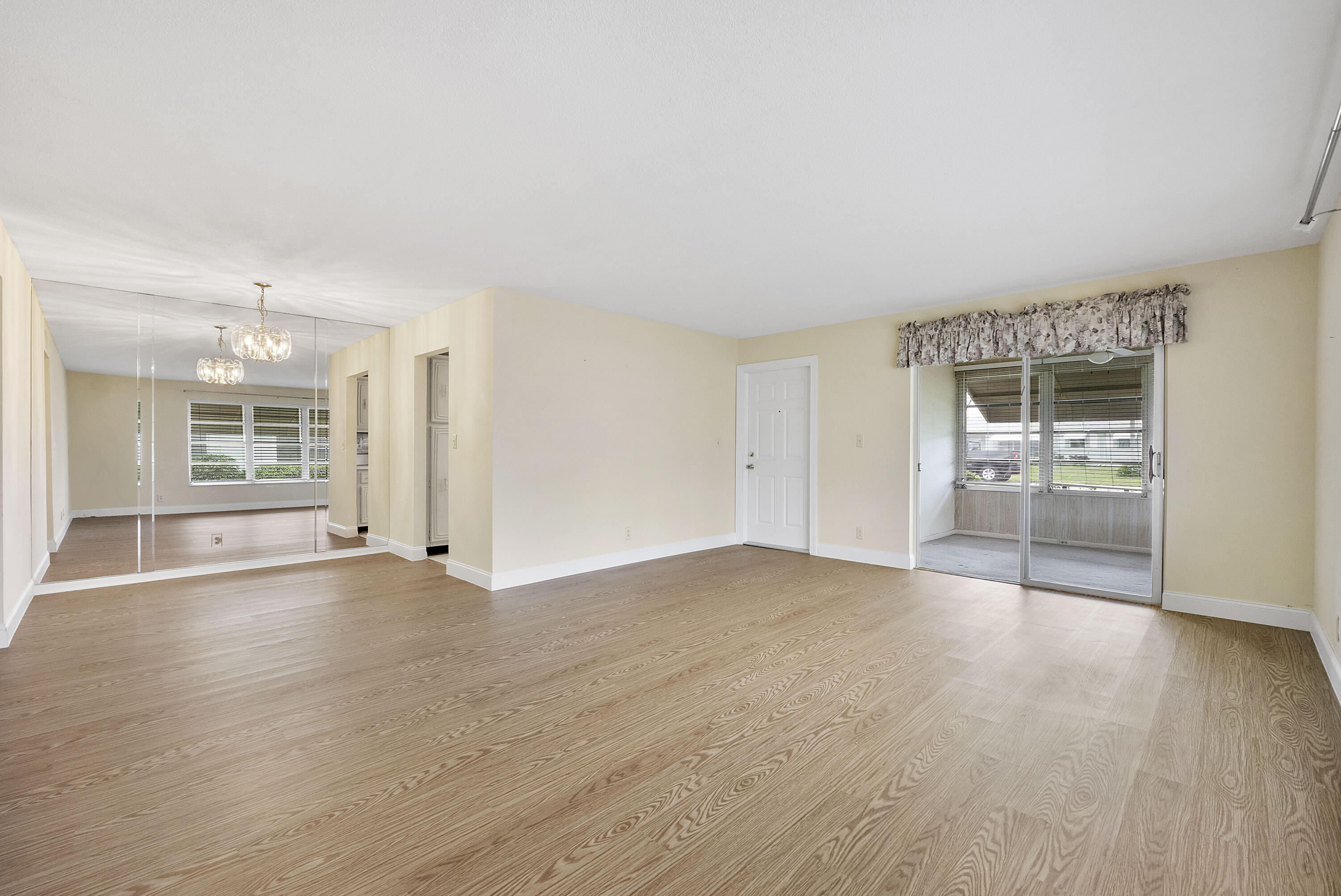 HIGH POINT OF DELRAY BEACH CONDO SEC I - Residential Lease