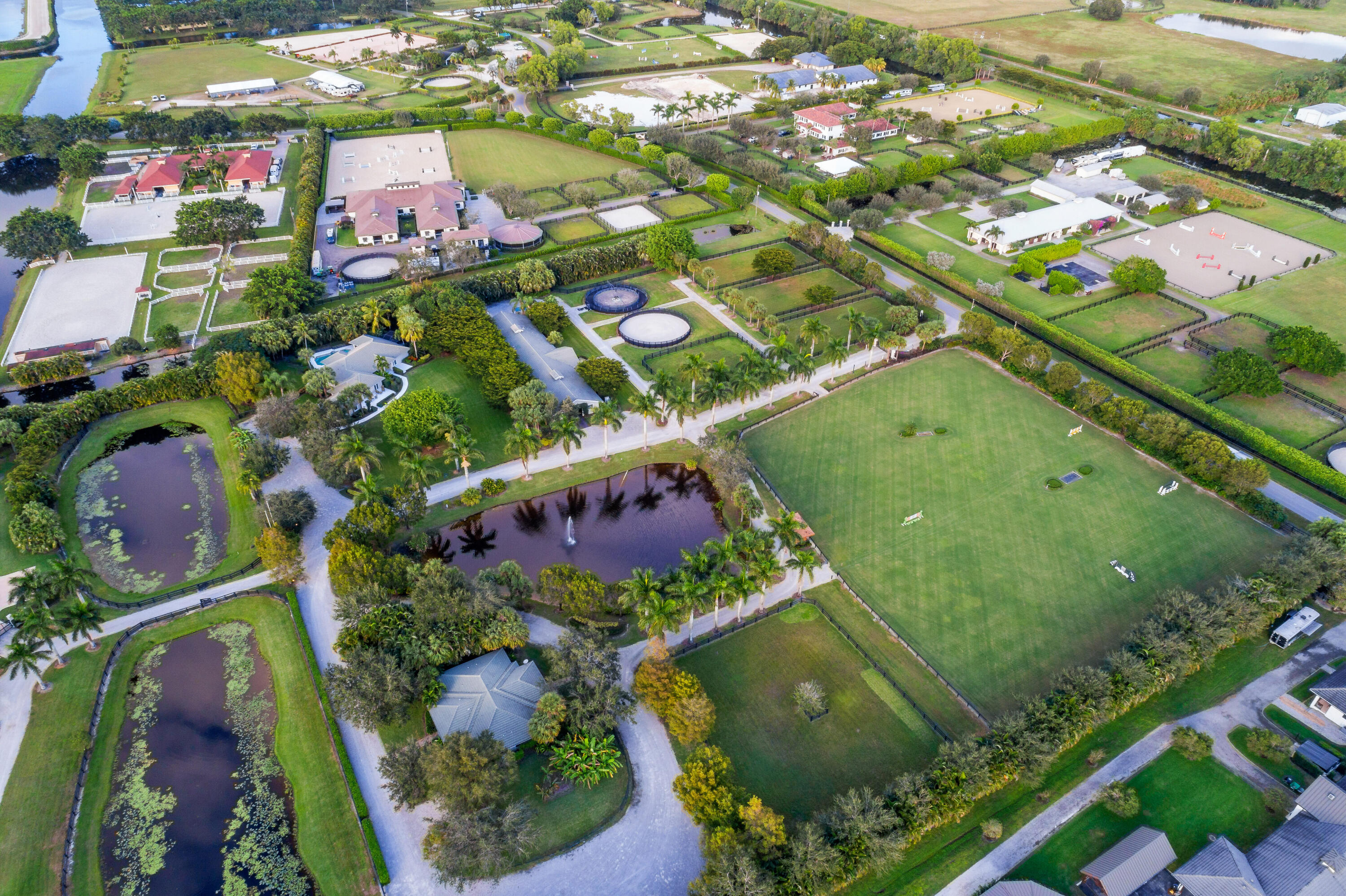 PALM BEACH POINT EAST - Residential