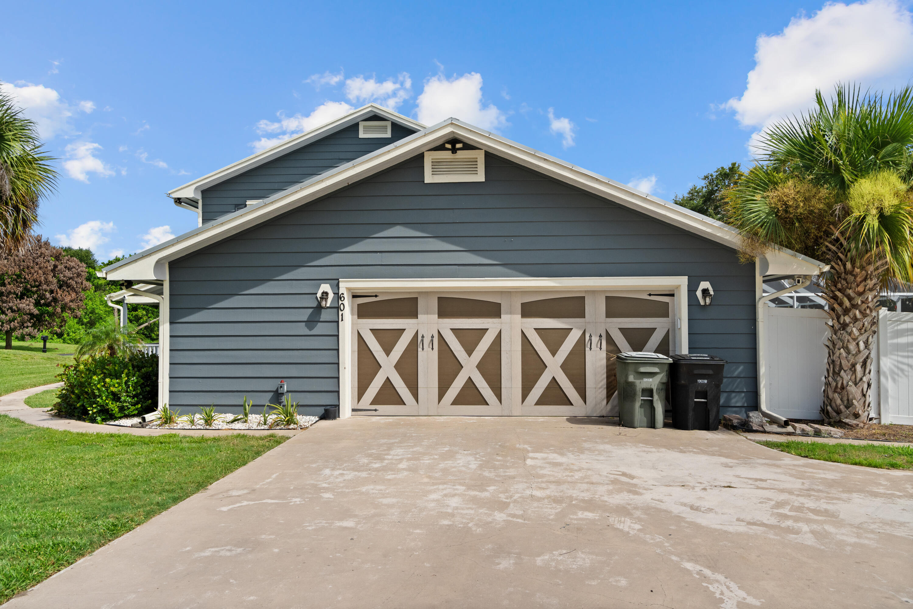DARK HAMMOCK ESTATES UNIT 1 - Residential