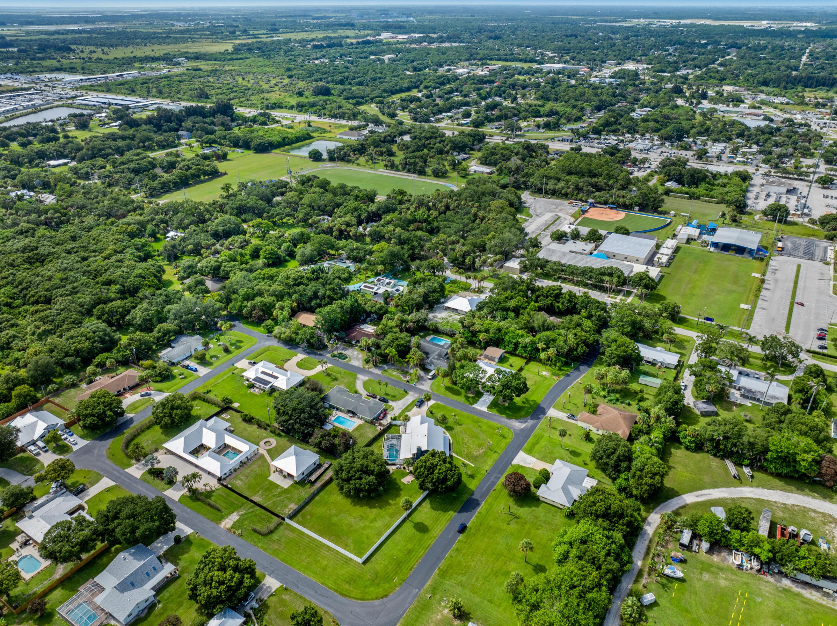 DARK HAMMOCK ESTATES UNIT 1 - Residential