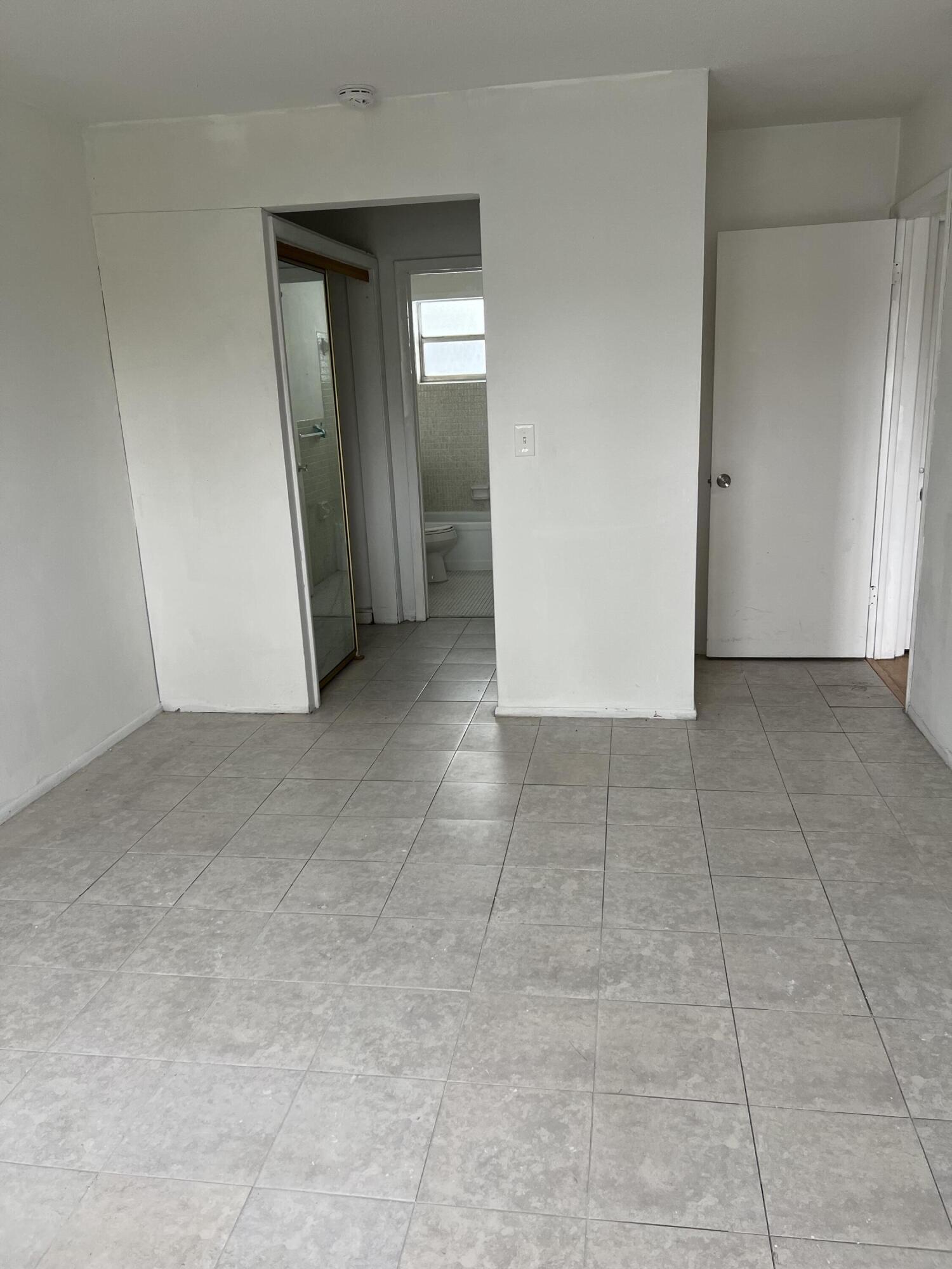 PARK SOUTH FIVE INC CONDO - Residential