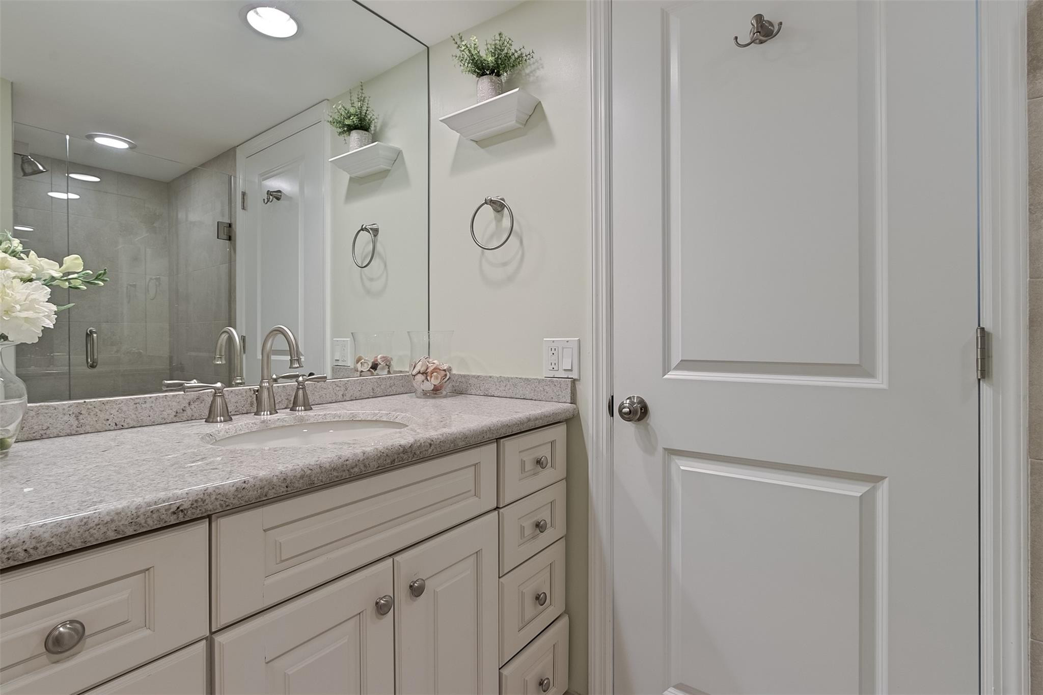 POINT OF AMERICAS PHASE II CONDO - Residential