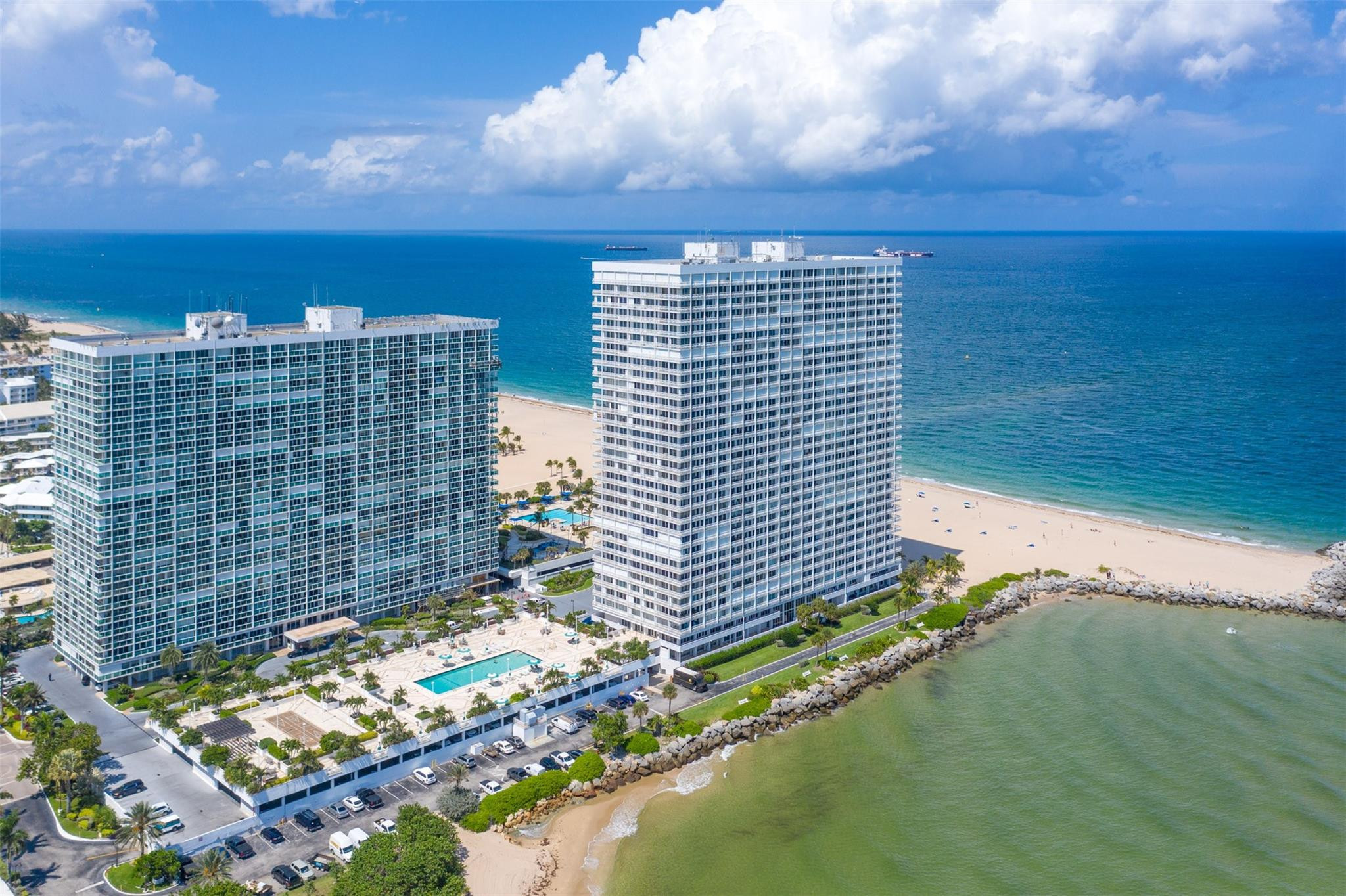 POINT OF AMERICAS PHASE II CONDO - Residential