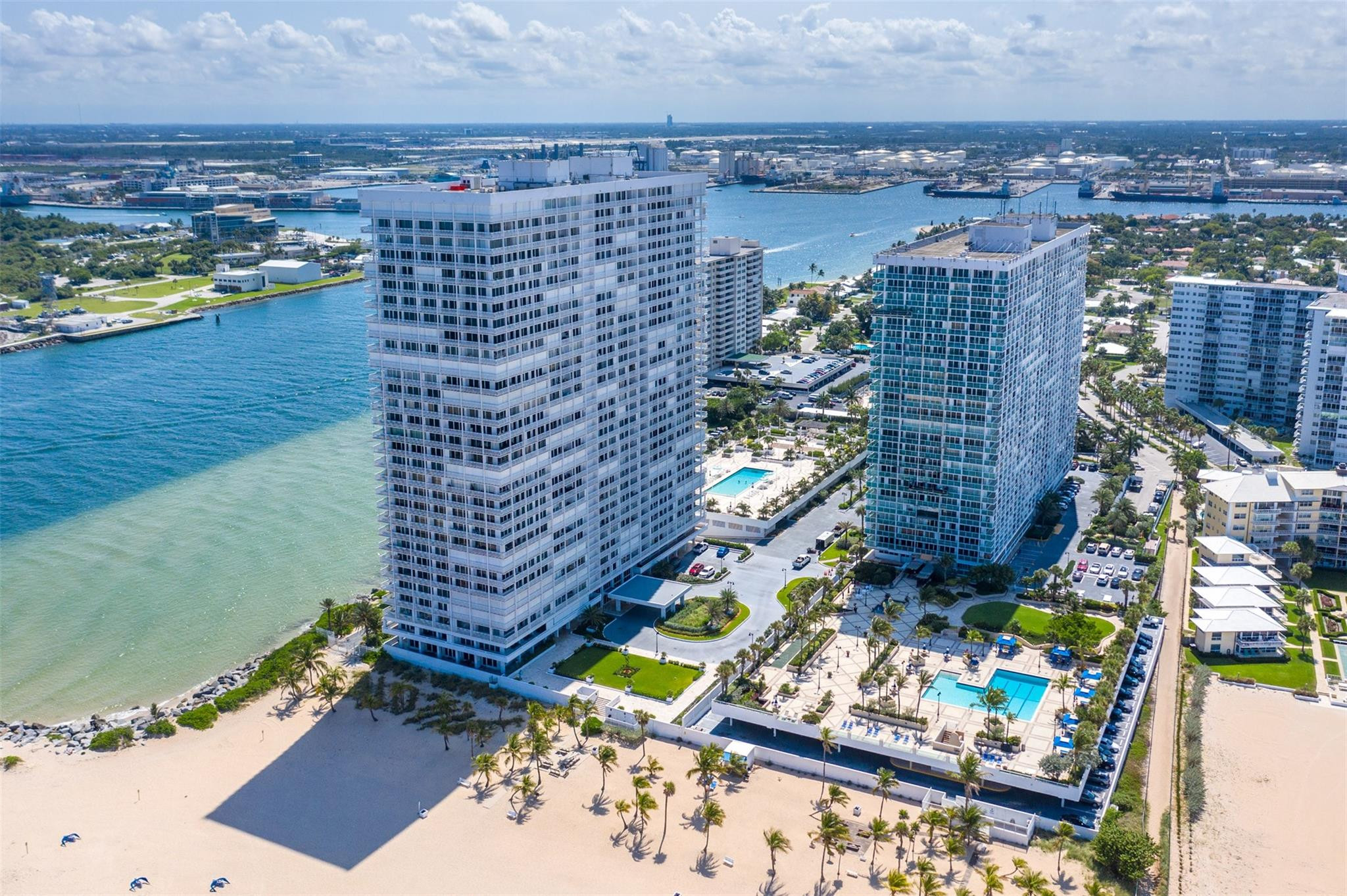 POINT OF AMERICAS PHASE II CONDO - Residential