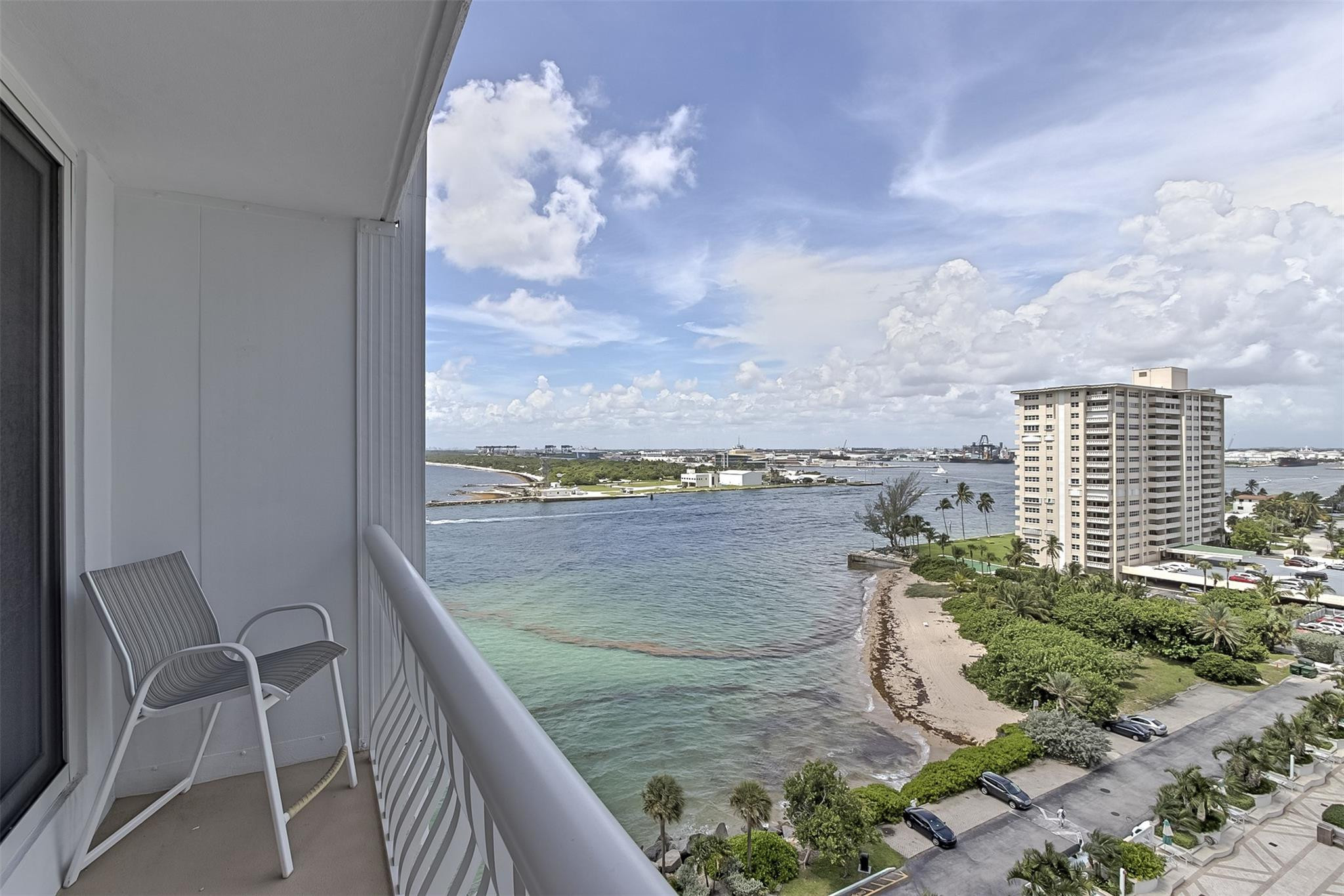 POINT OF AMERICAS PHASE II CONDO - Residential
