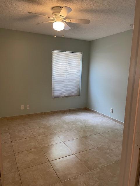 CROSSINGS OF BOYNTON BEACH CONDO - Residential Lease