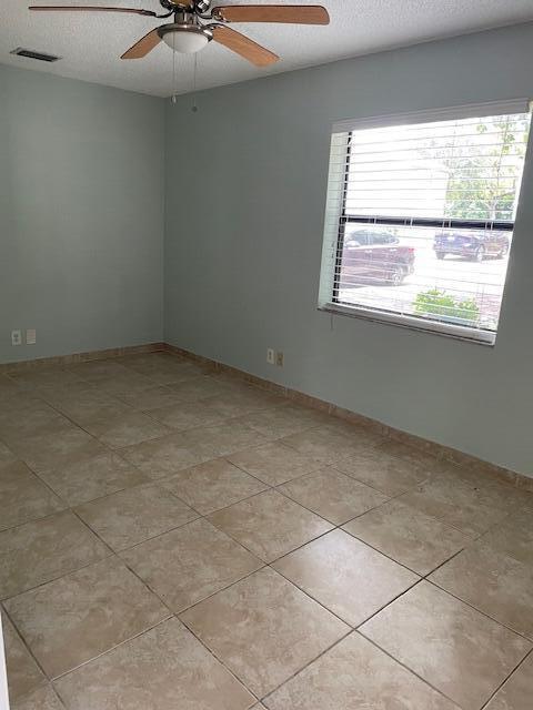 CROSSINGS OF BOYNTON BEACH CONDO - Residential Lease