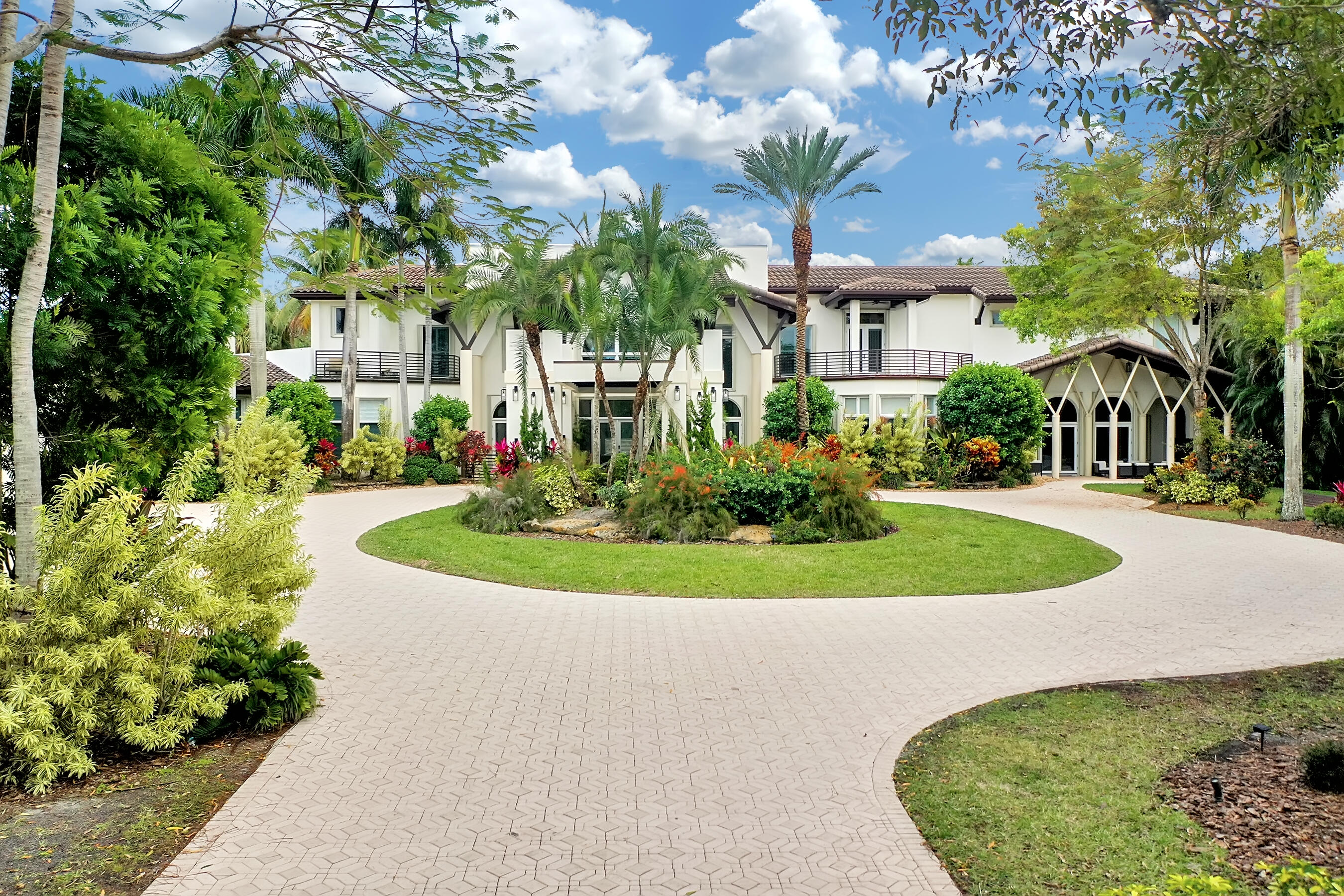 Pine Tree Estates - Residential