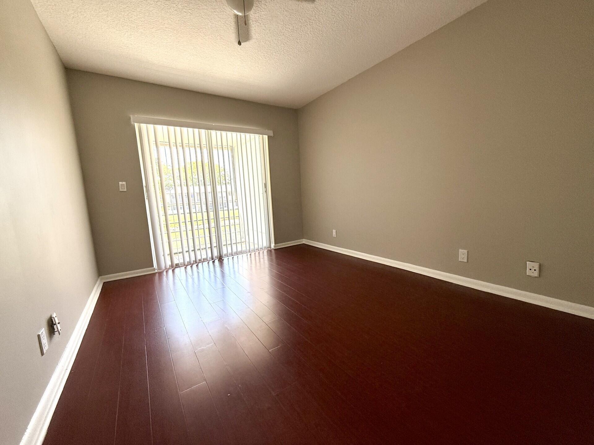 SHEFFIELD CONDOS A TO Q - Residential Lease