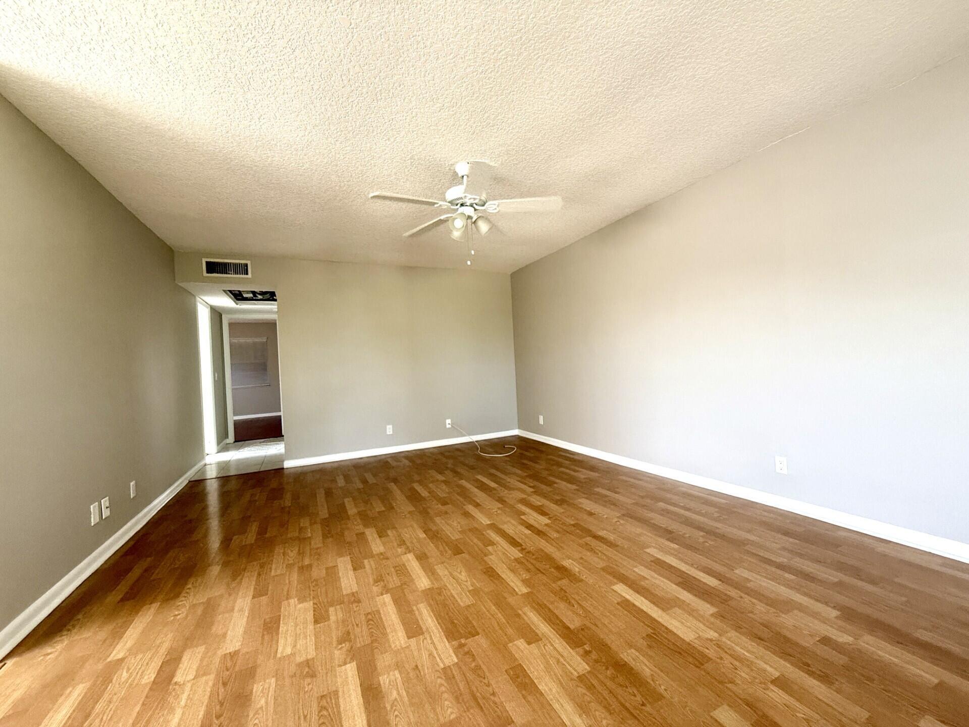 SHEFFIELD CONDOS A TO Q - Residential Lease